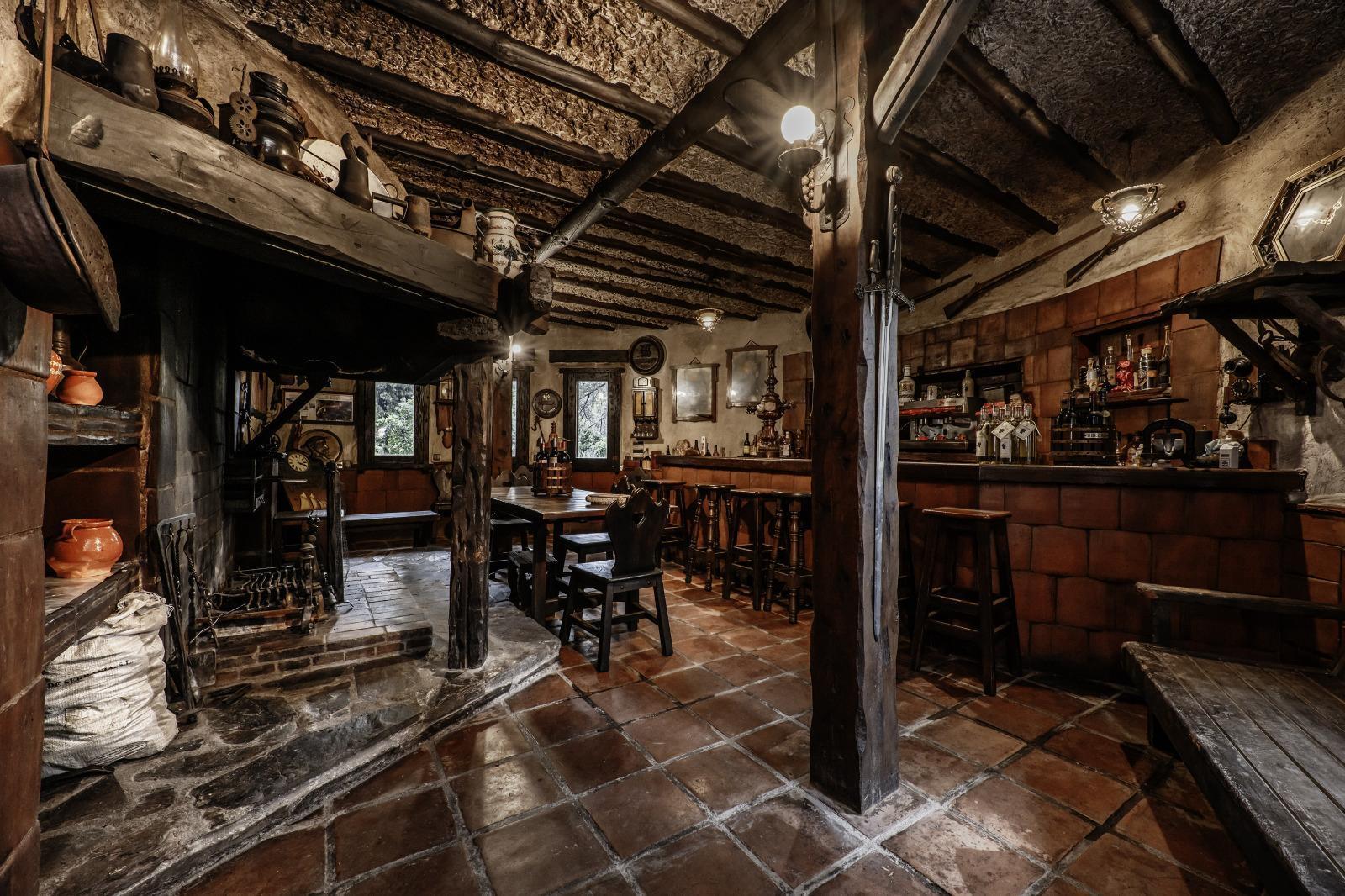 Espectacular casa en parcela de hectárea en la mejor zona de La Moraleja 