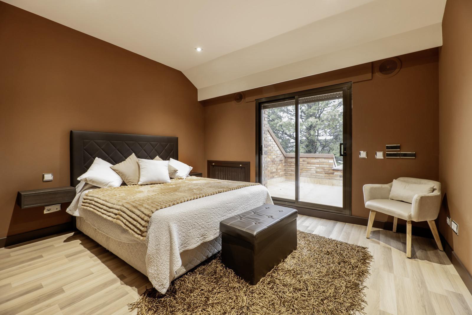 Espectacular casa en parcela de hectárea en la mejor zona de La Moraleja 