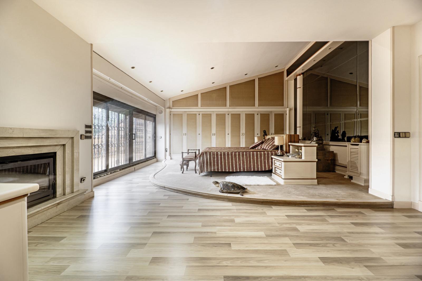 Espectacular casa en parcela de hectárea en la mejor zona de La Moraleja 