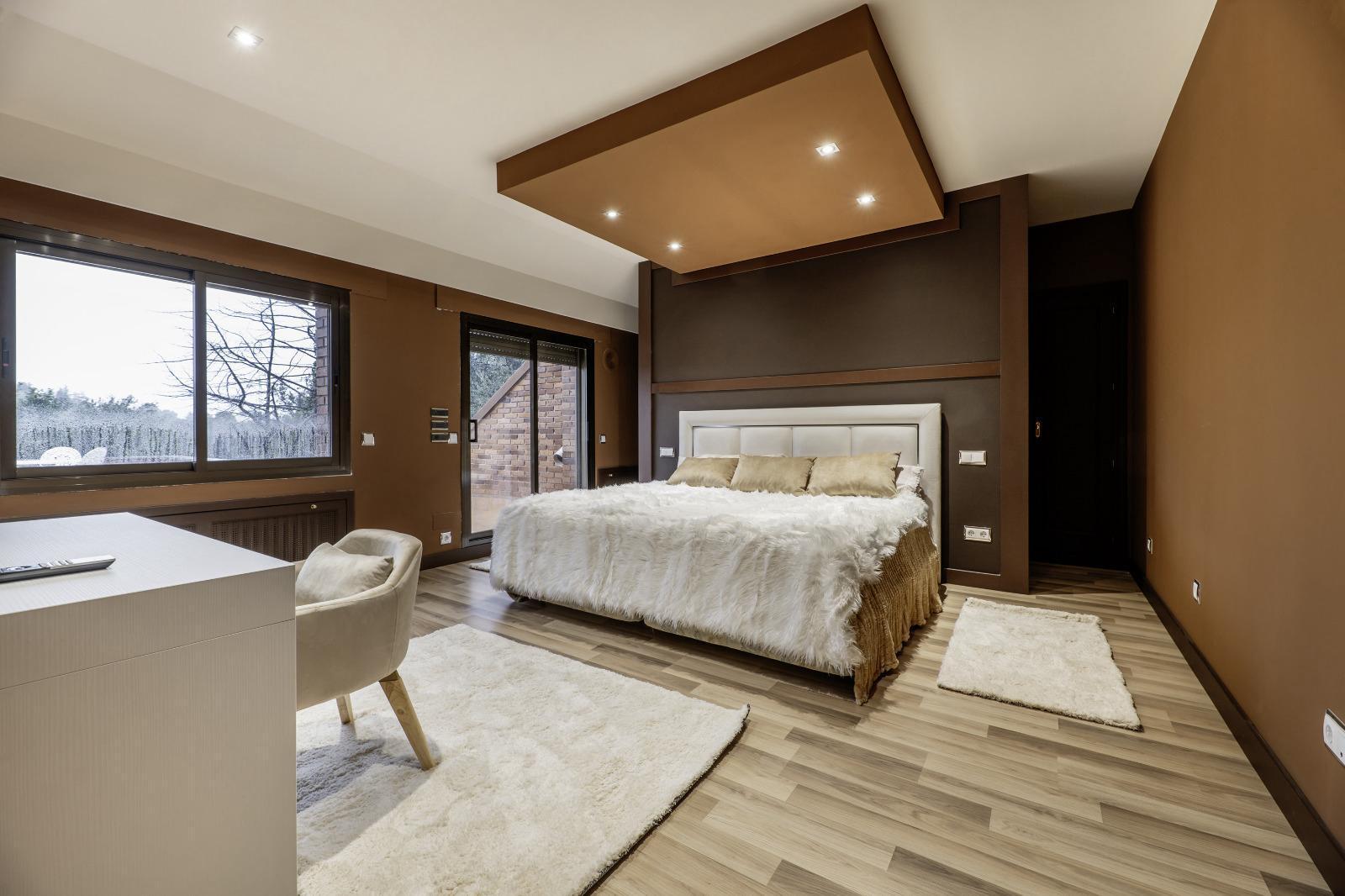 Espectacular casa en parcela de hectárea en la mejor zona de La Moraleja 