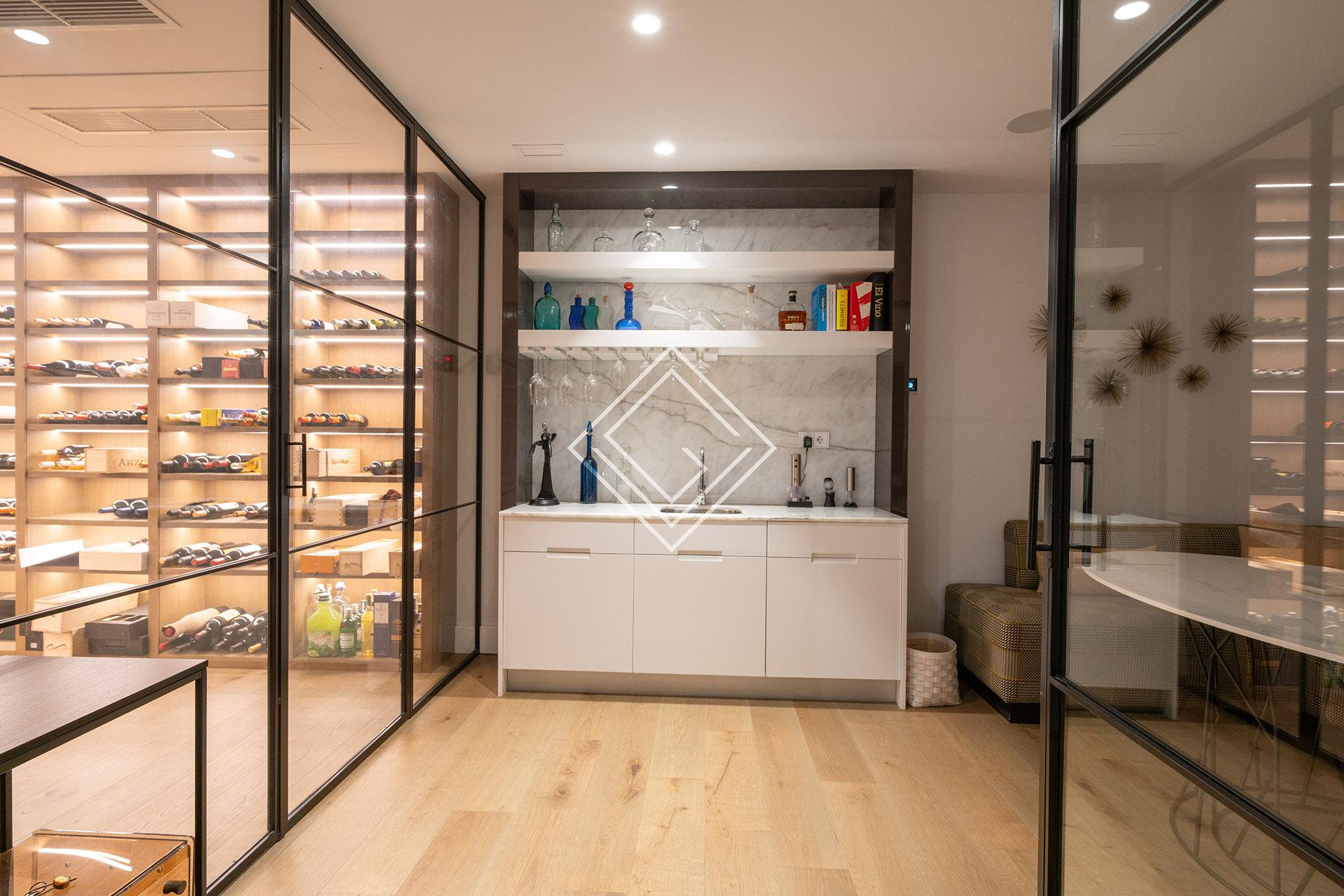 Espectacular casa amueblada en primera linea de golf con 3200 metros de parcela y privacidad absoluta