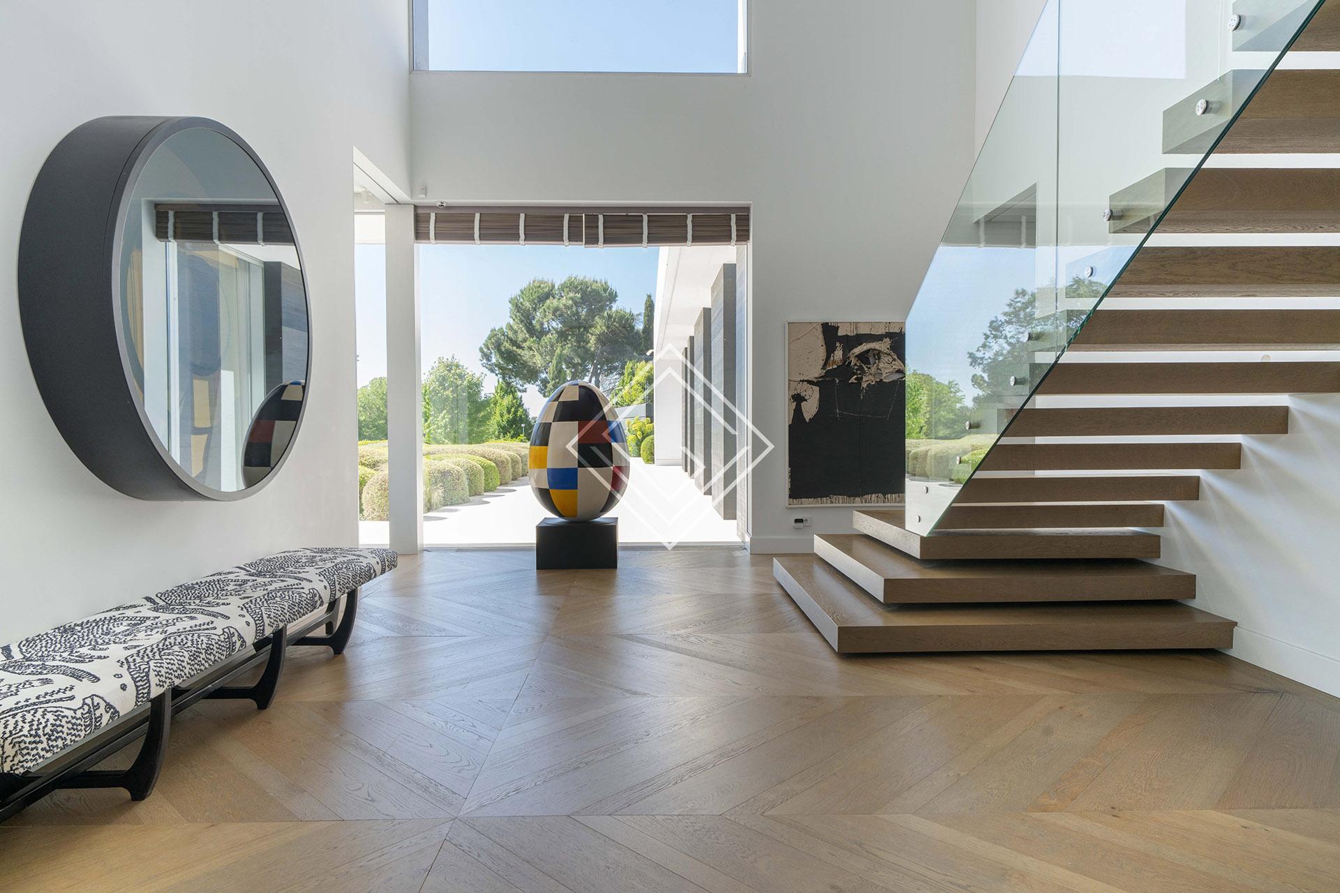 Espectacular casa amueblada en primera linea de golf con 3200 metros de parcela y privacidad absoluta