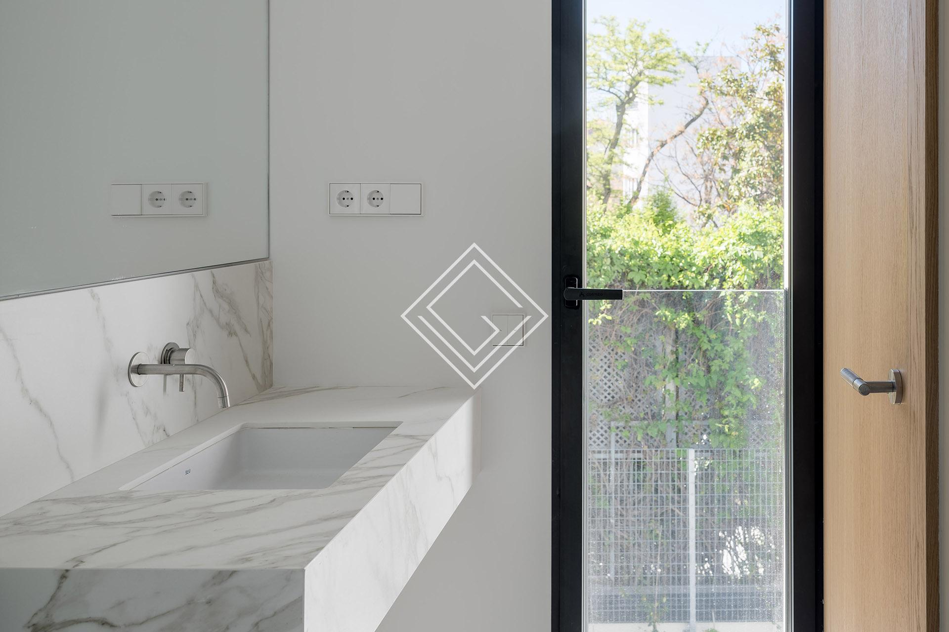 Espectacular pareado de nueva construcción en El Viso