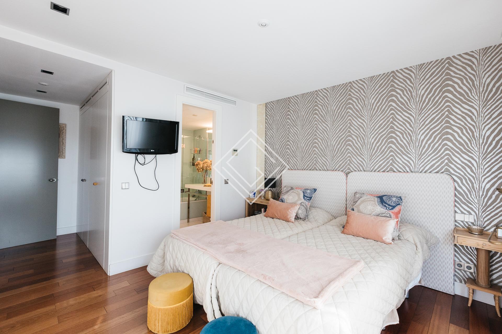 Espectacular duplex con terraza y piscina en Almagro