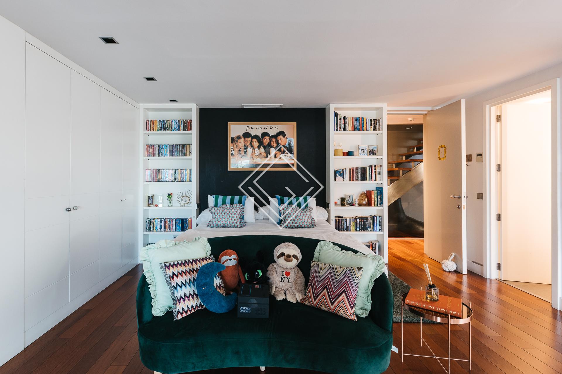 Espectacular duplex con terraza y piscina en Almagro