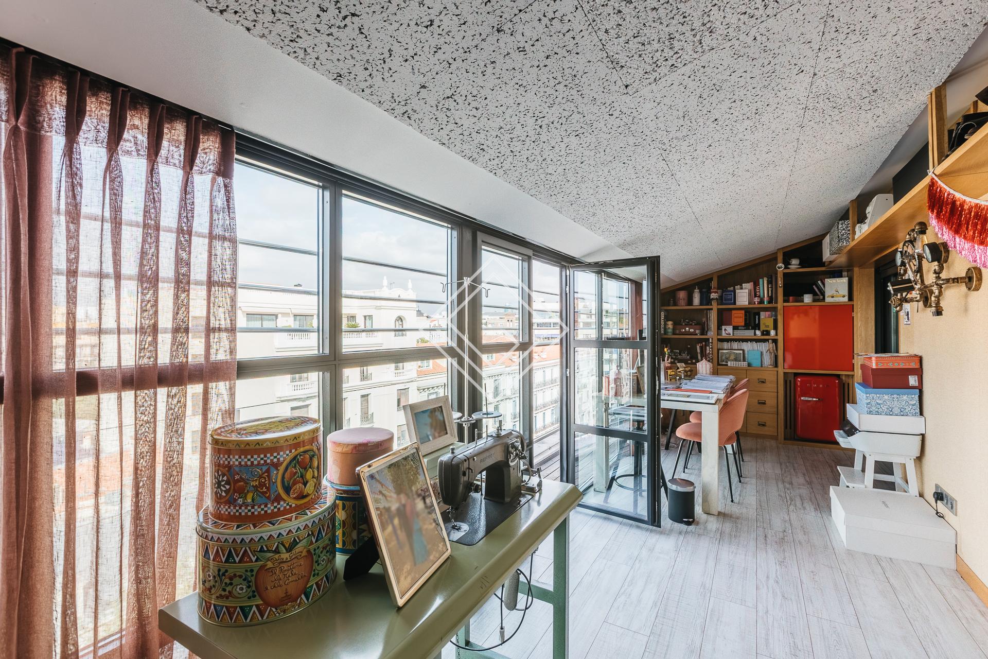 Espectacular duplex con terraza y piscina en Almagro