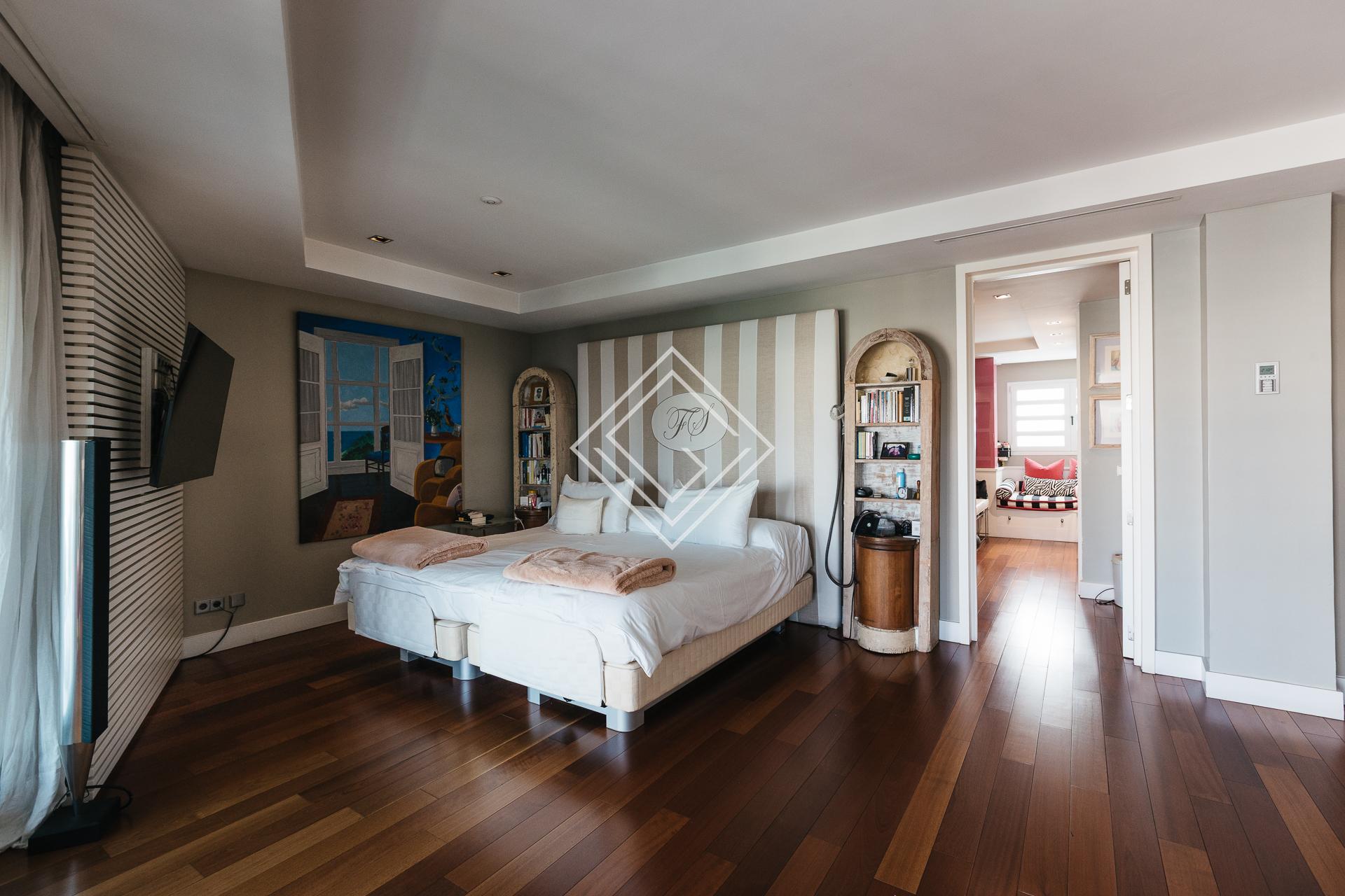 Espectacular duplex con terraza y piscina en Almagro