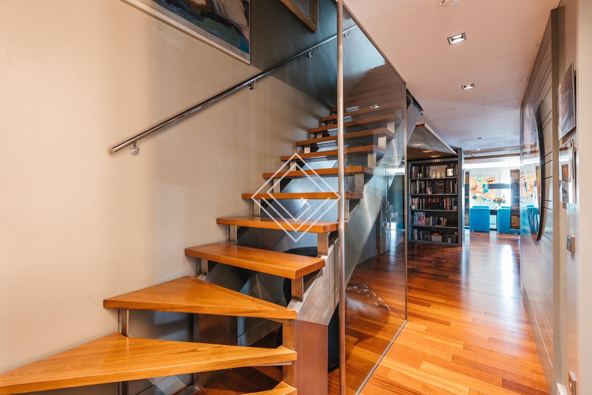 Espectacular duplex con terraza y piscina en Almagro