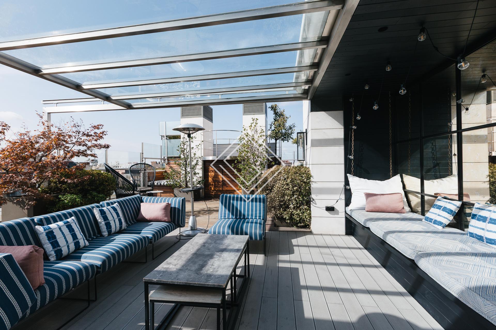 Espectacular duplex con terraza y piscina en Almagro