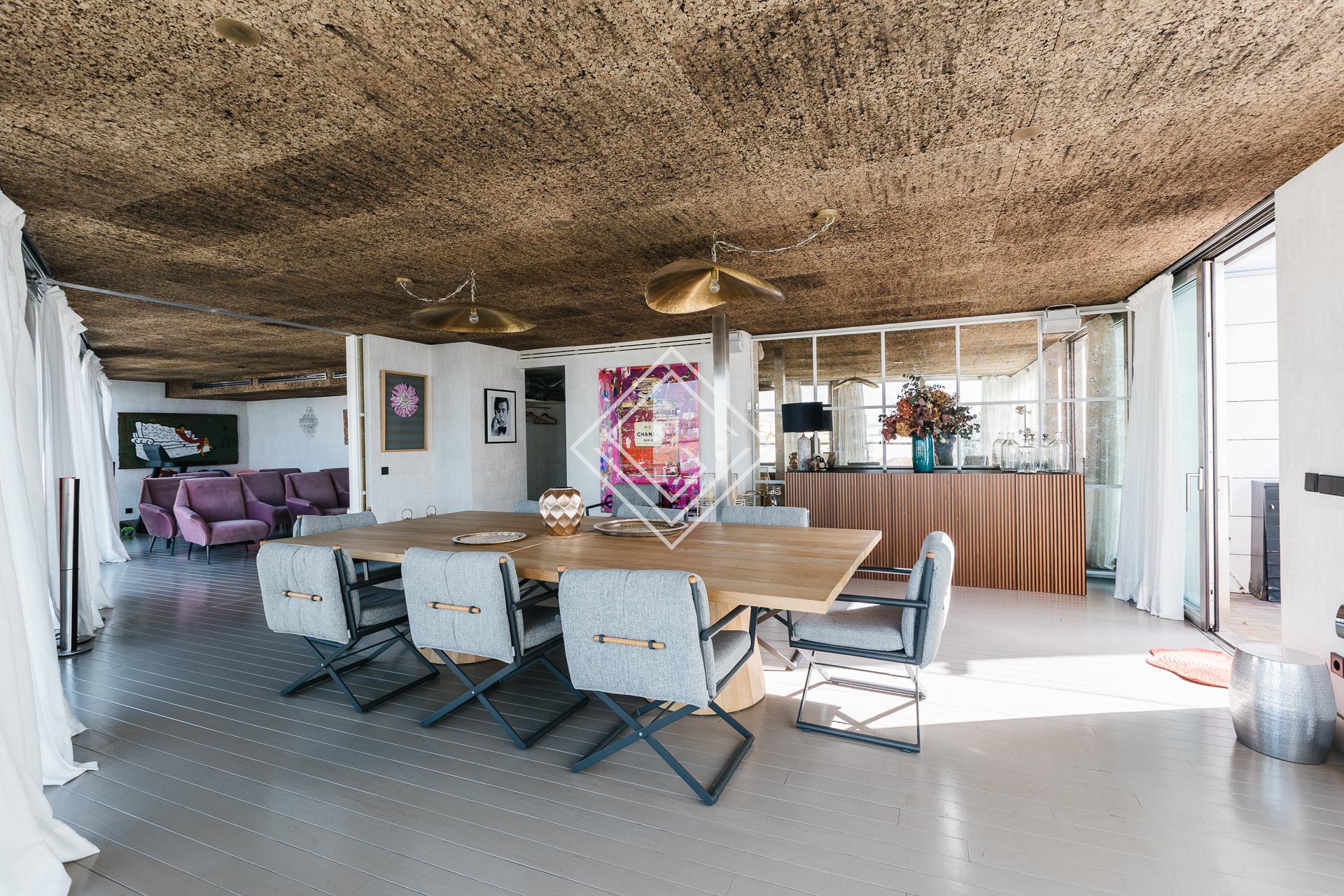 Espectacular duplex con terraza y piscina en Almagro