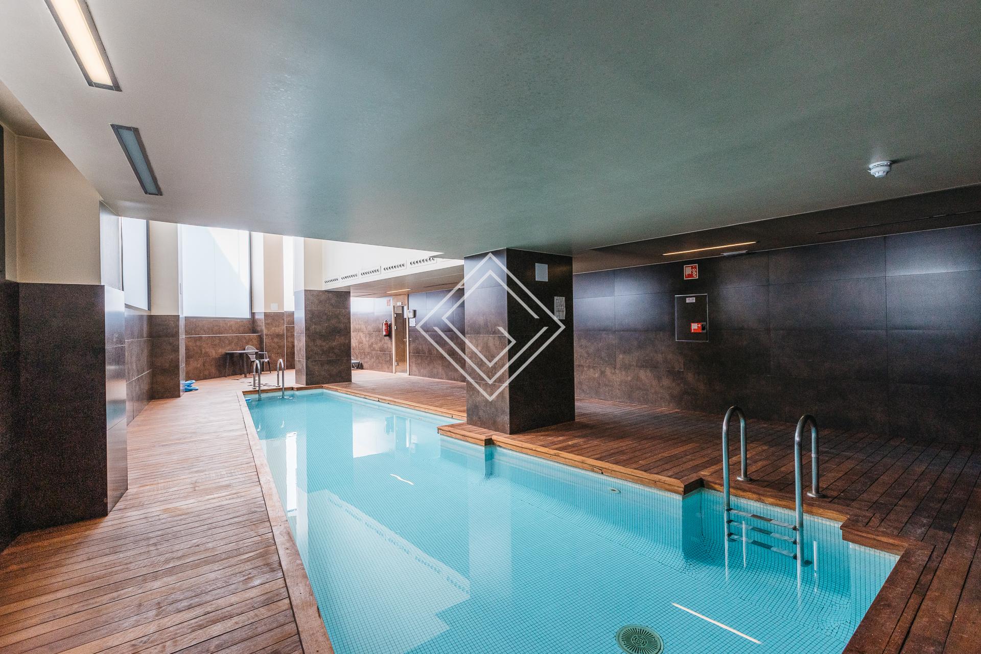 Espectacular duplex con terraza y piscina en Almagro