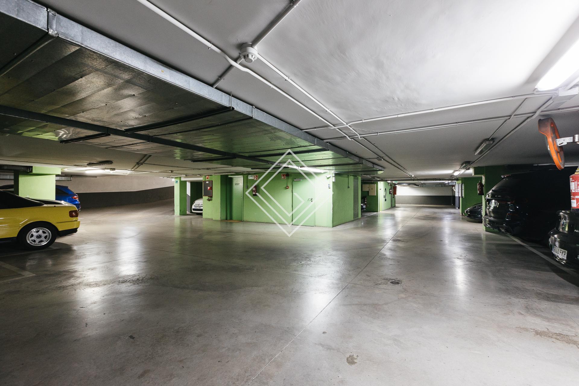 Espectacular duplex con terraza y piscina en Almagro