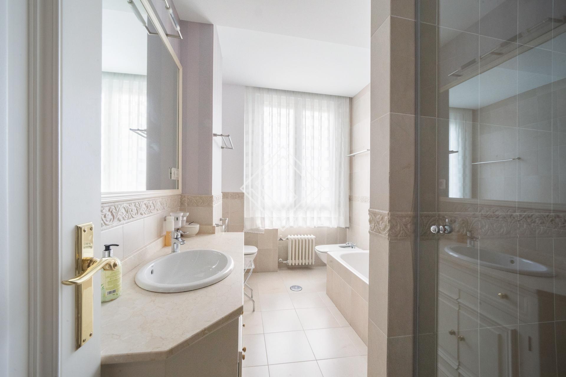 Espectacular piso totalmente reformado en El Viso