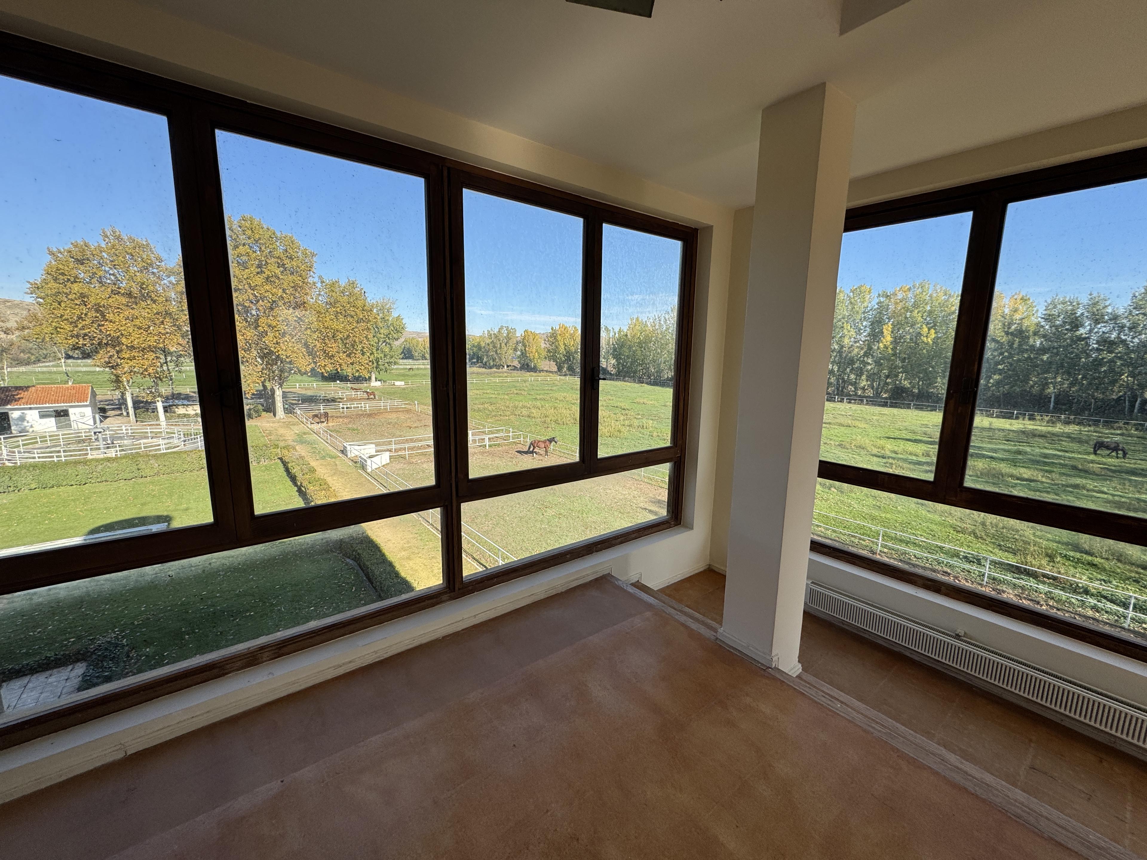 Preciosa Finca para caballos en Aranjuez