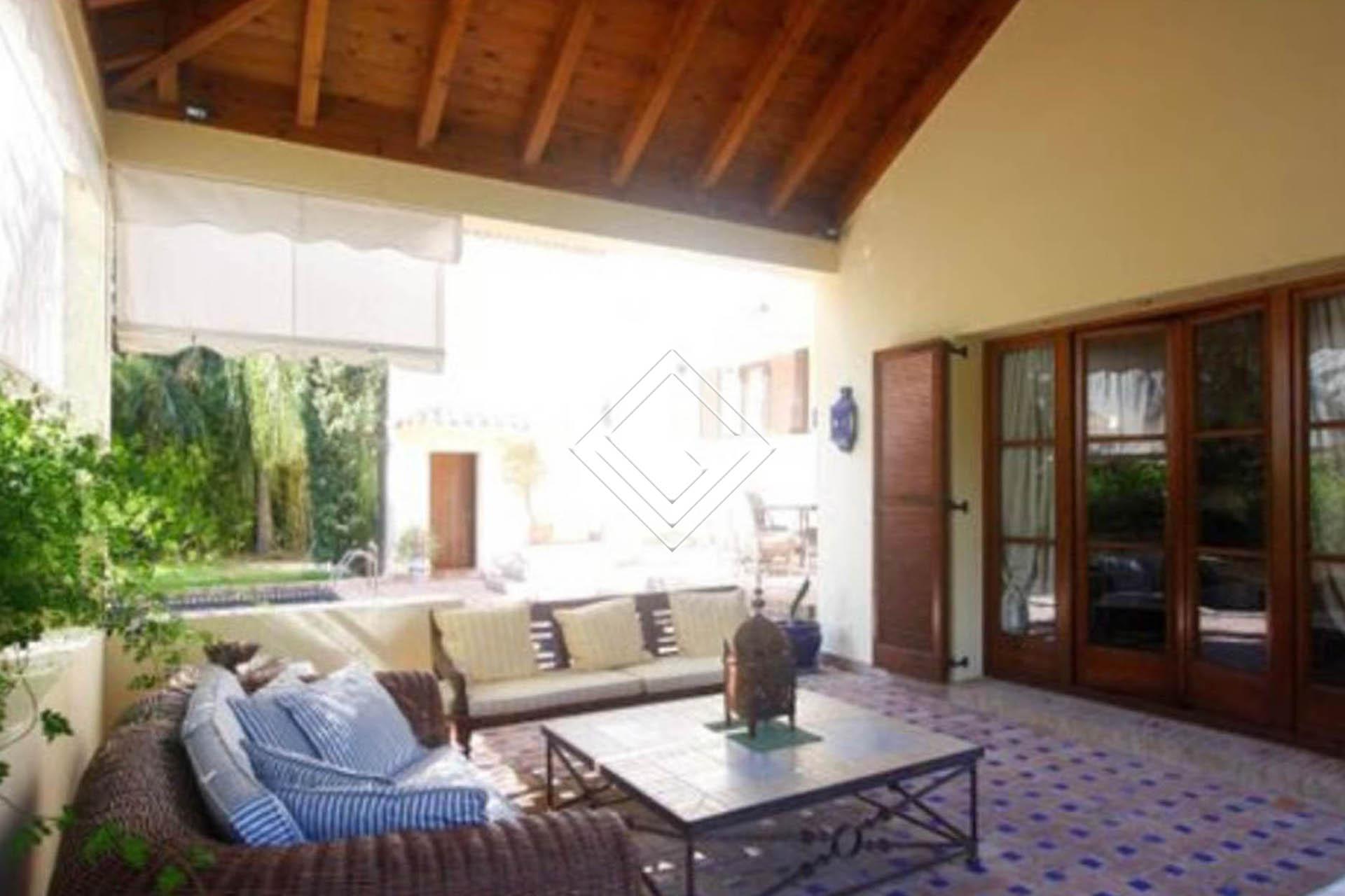 Parcela segregable en 2  en Las Lomas del Marbella Club