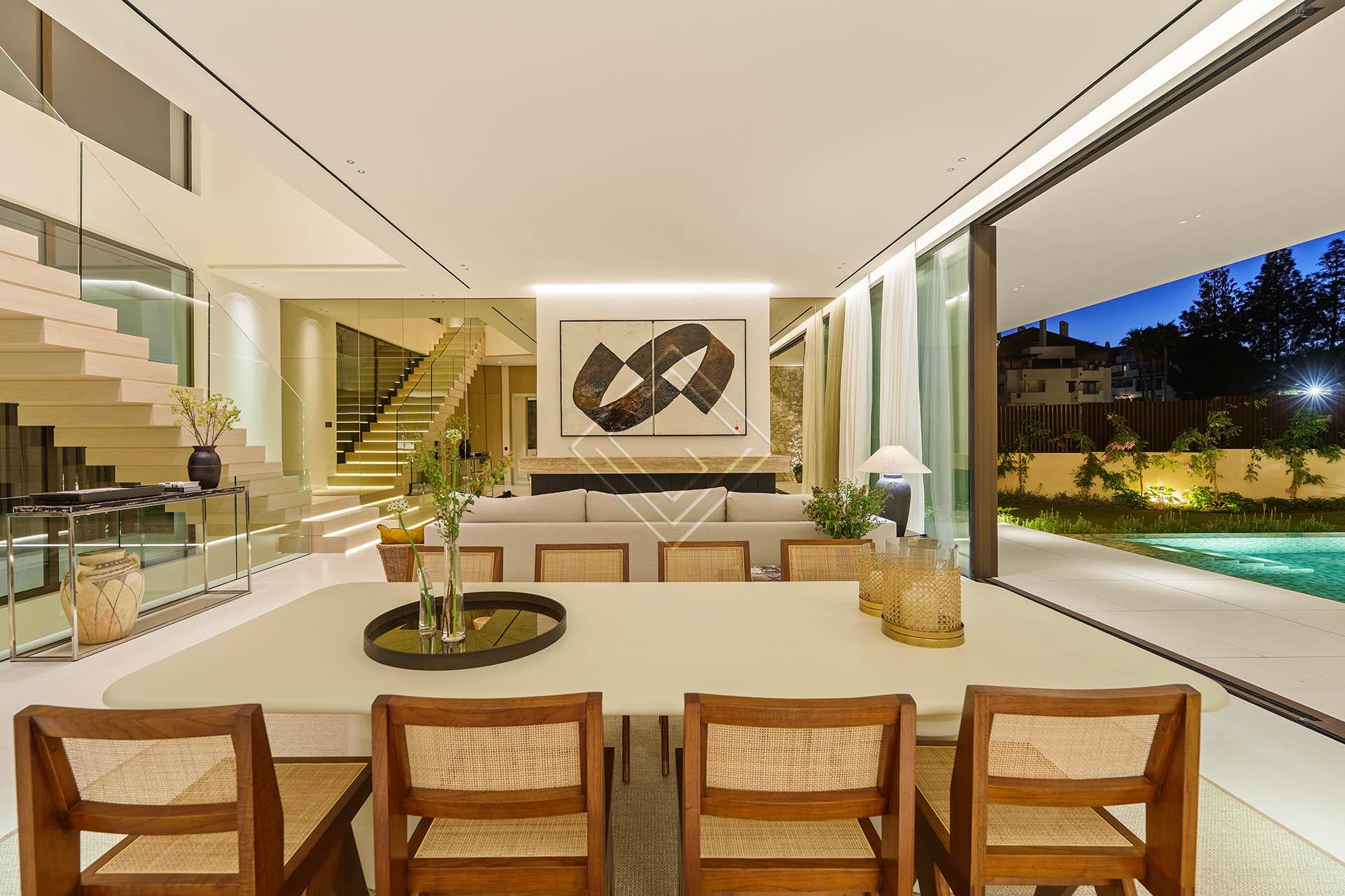 Villa contemporánea de 5 dormitorios con spa (hammam), gimnasio y piscina infinity