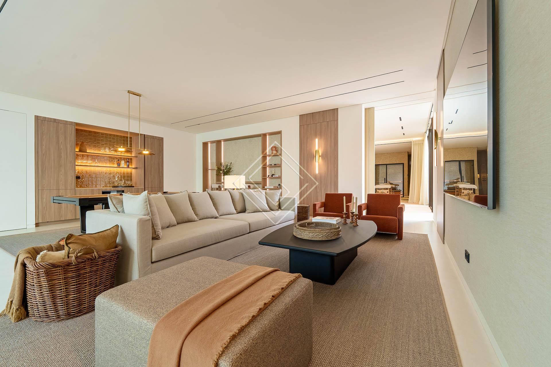 Villa contemporánea de 5 dormitorios con spa (hammam), gimnasio y piscina infinity