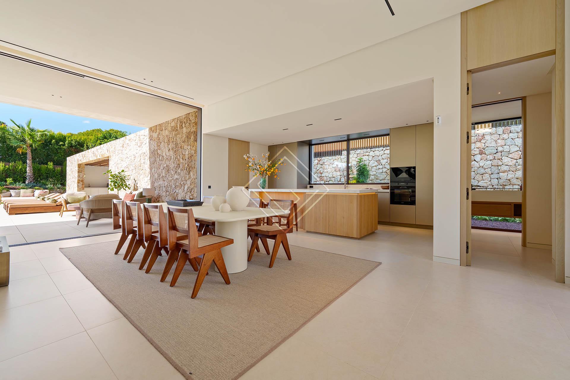 Villa contemporánea de 5 dormitorios con spa (hammam), gimnasio y piscina infinity