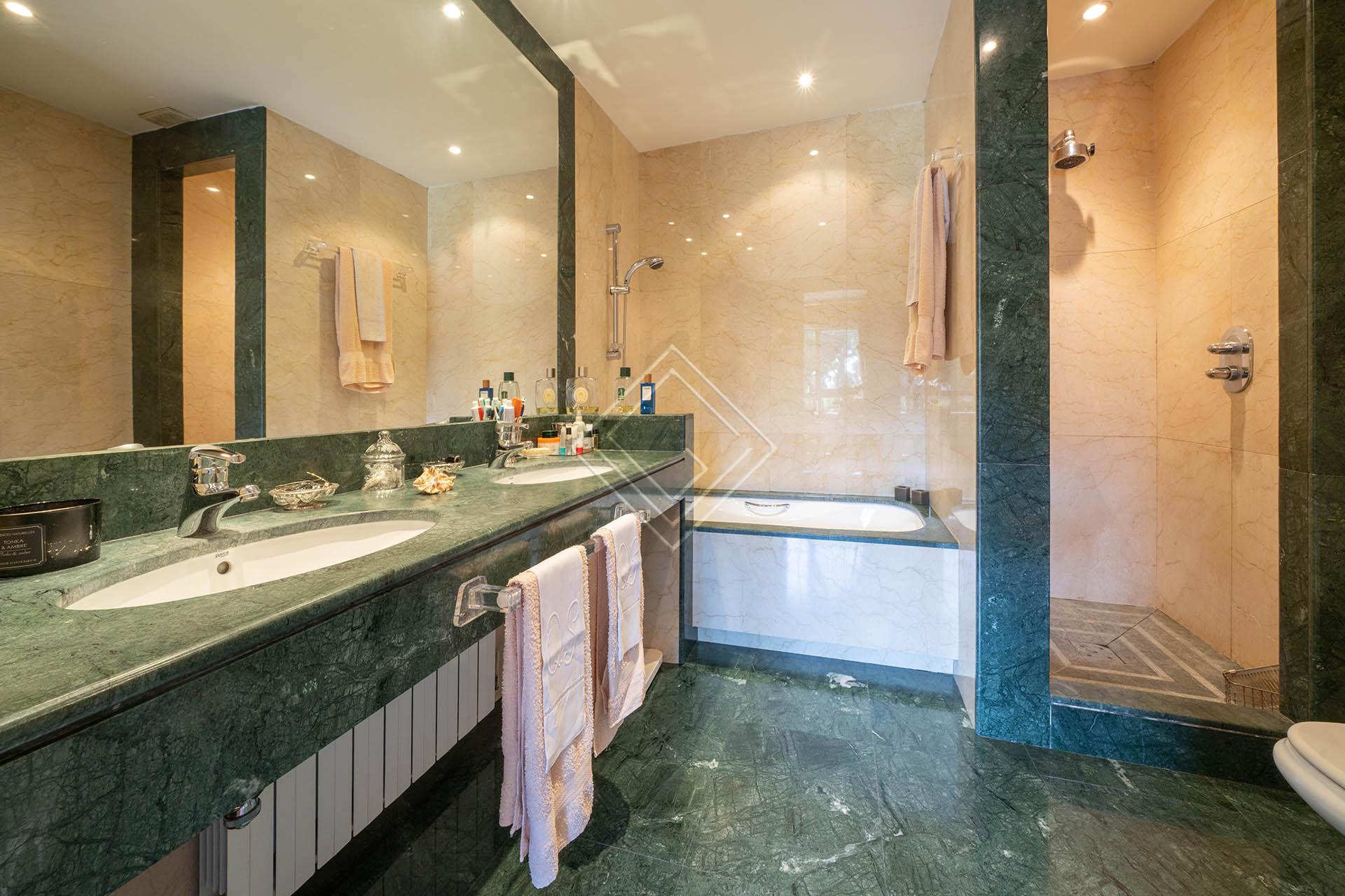 Imagen 35 de la propiedad