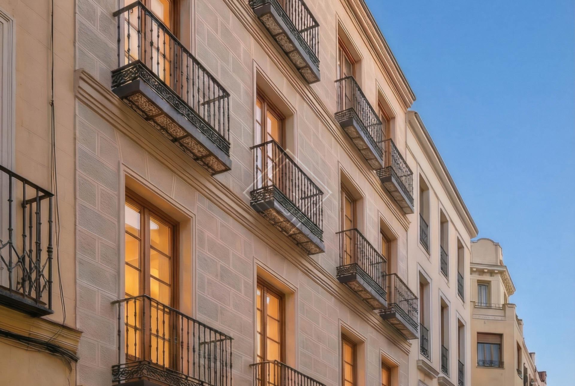 Magnifico bajo en edificio rehabilitado en Justicia  - Imagen 2