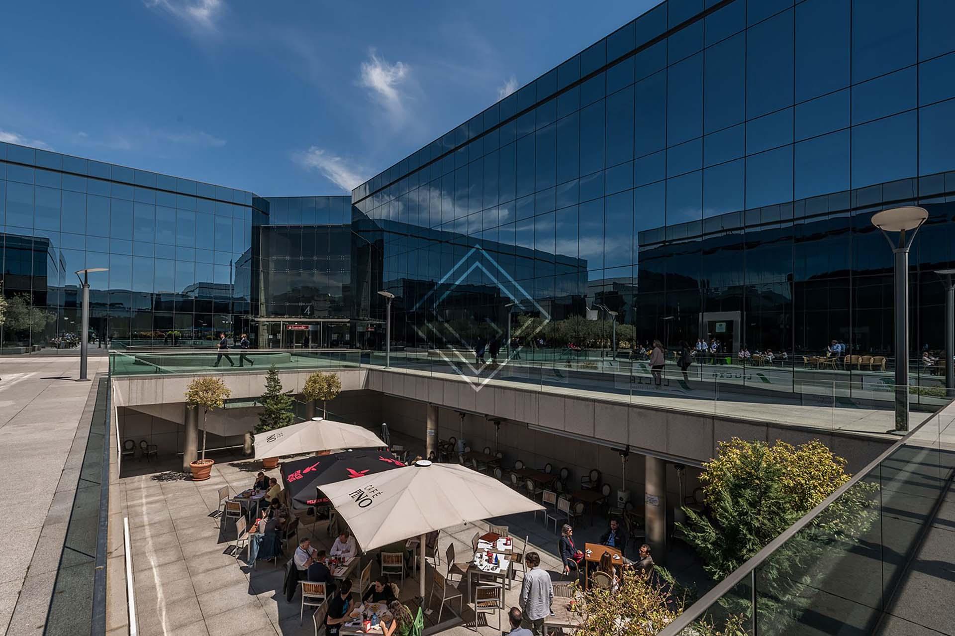 Edificio 14 en Parque Empresarial La Finca - Imagen 3