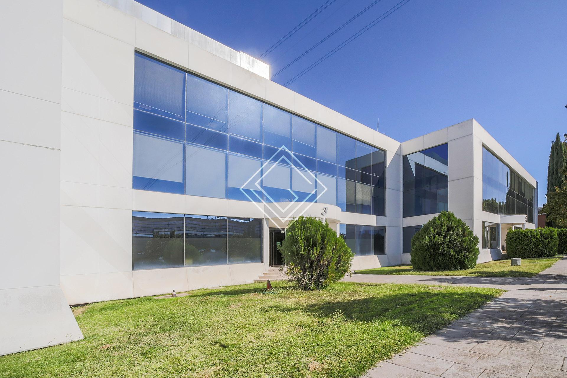 Edificio exclusivo de oficinas en Valdemarín - Imagen 1