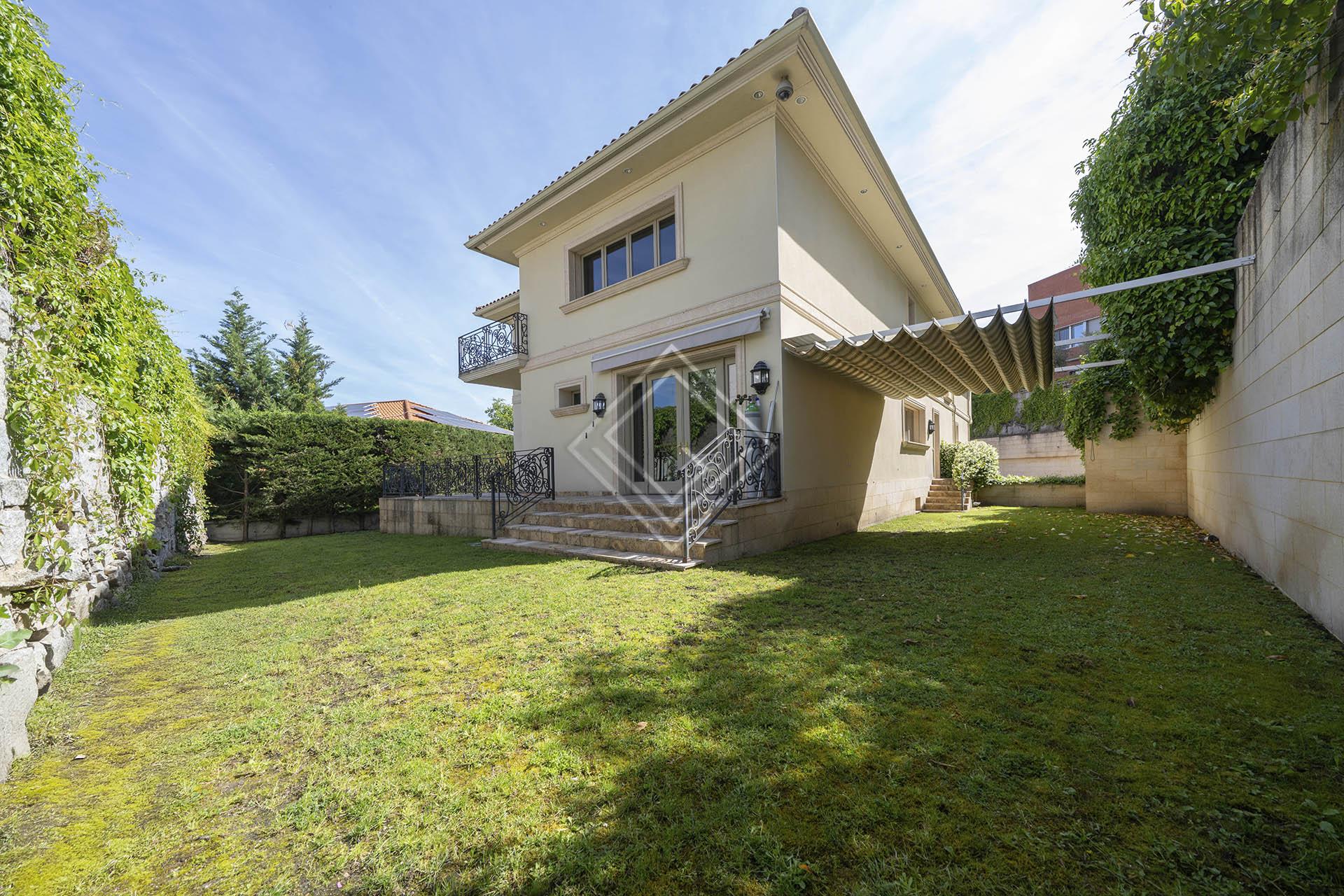Esplendida vivienda en Puerta de Hierro - Imagen 2