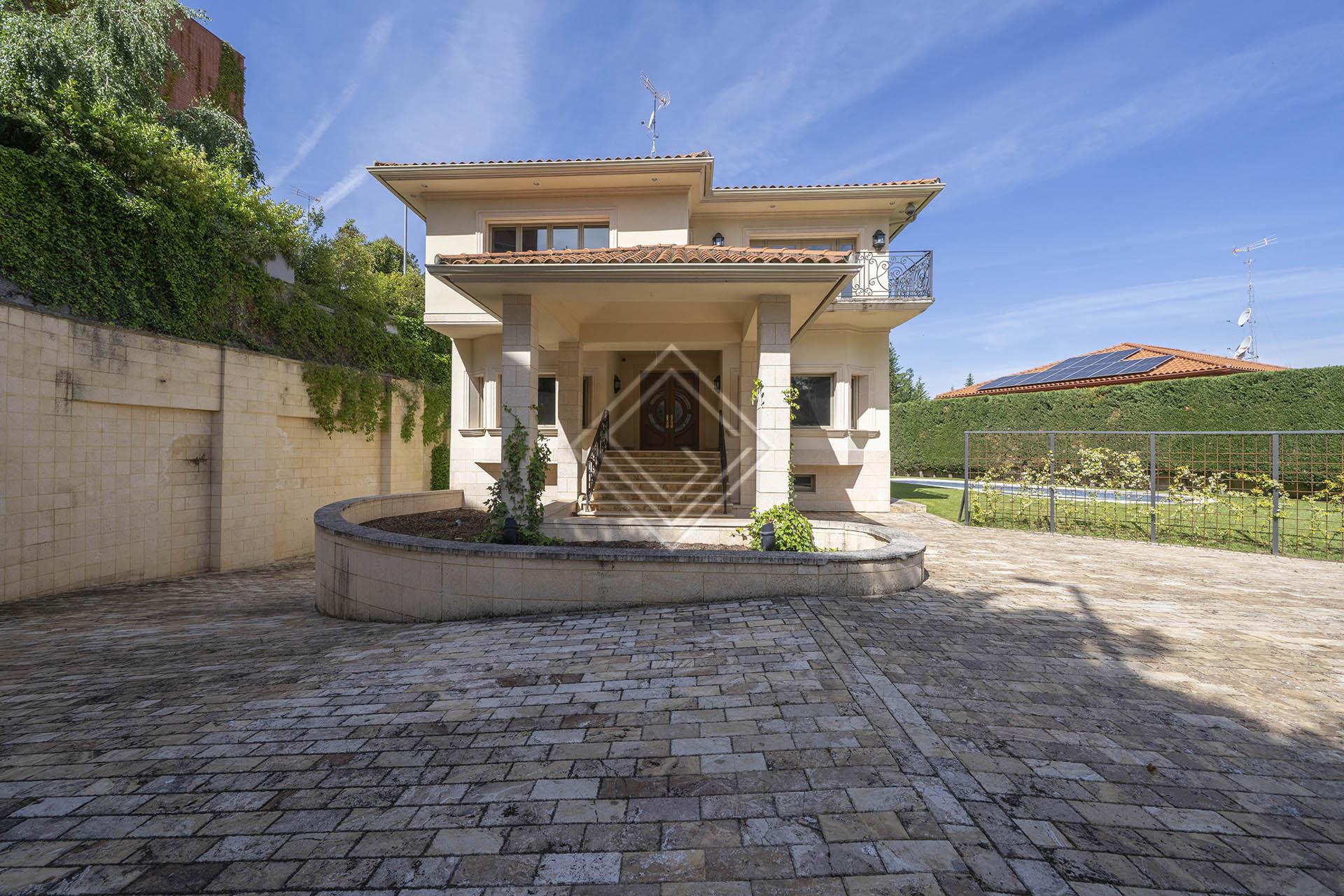 Esplendida vivienda en Puerta de Hierro - Imagen 3