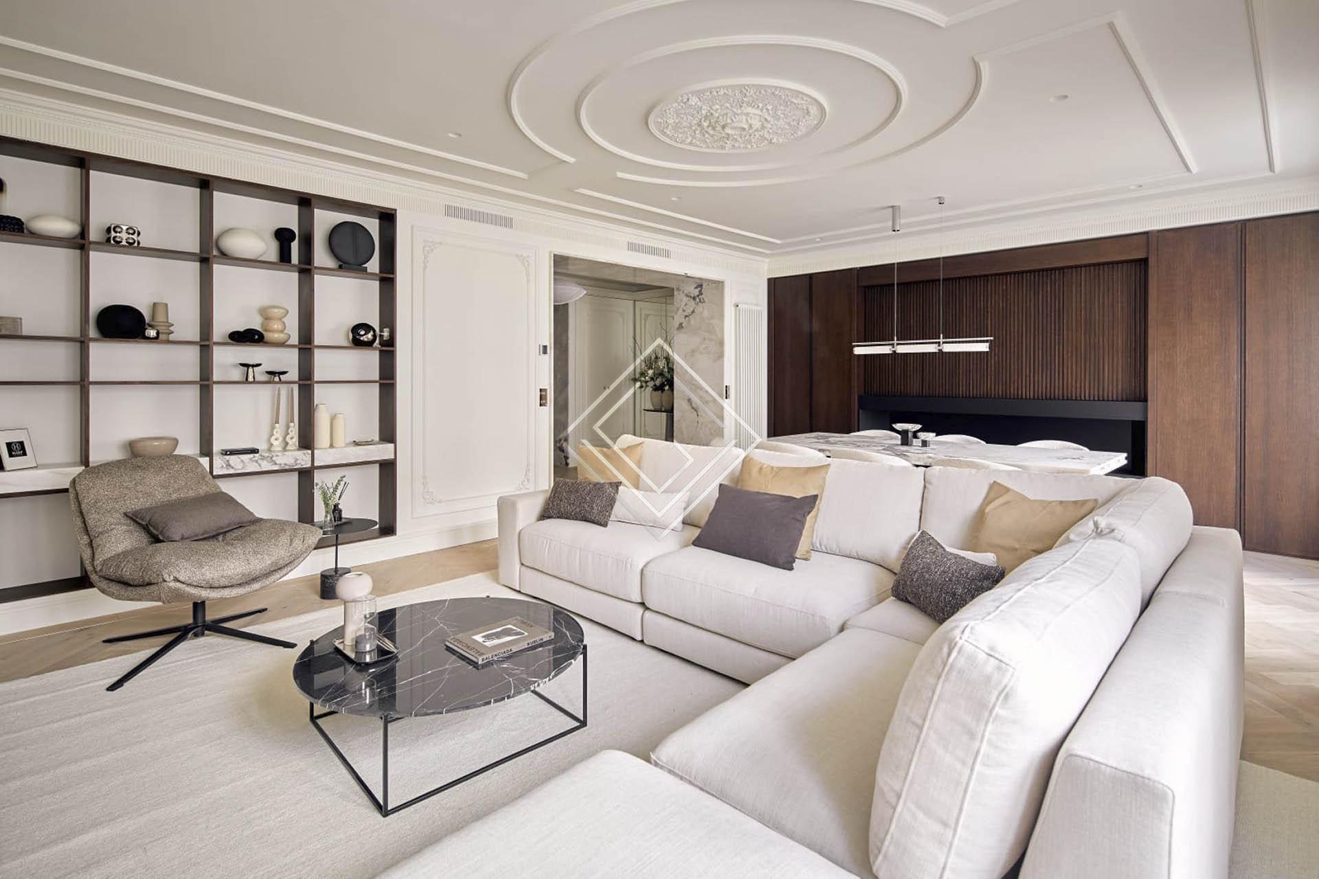 Amplio piso junto al Retiro - Imagen 2