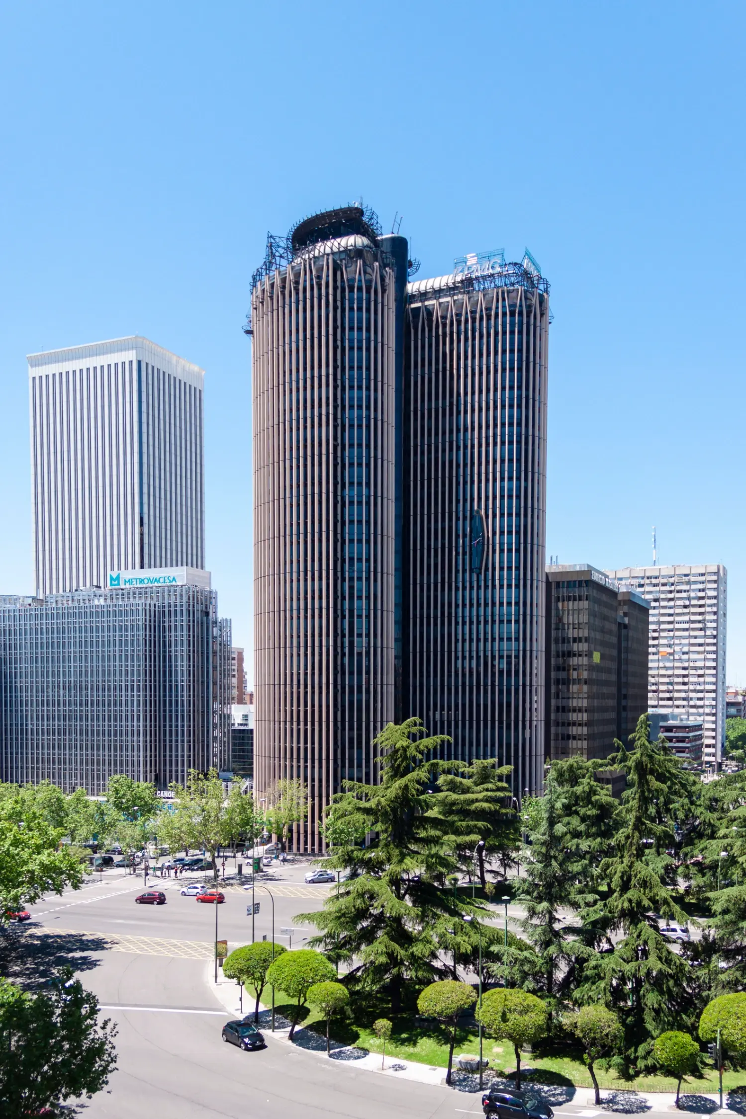 El apalancamiento en la compra de oficinas: cómo amplifica retorno y riesgo