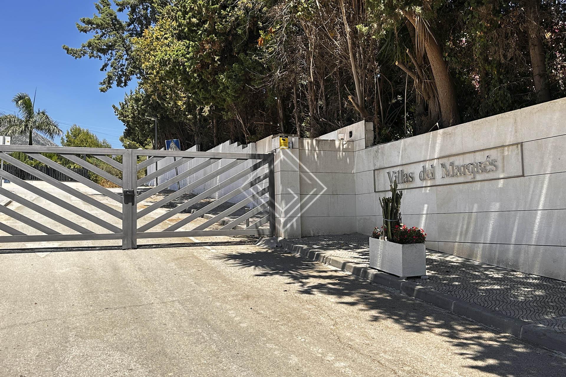 Parcela para villa de lujo en Lomas de Marbella Club, Milla de Oro. Marbella. - Imagen 1