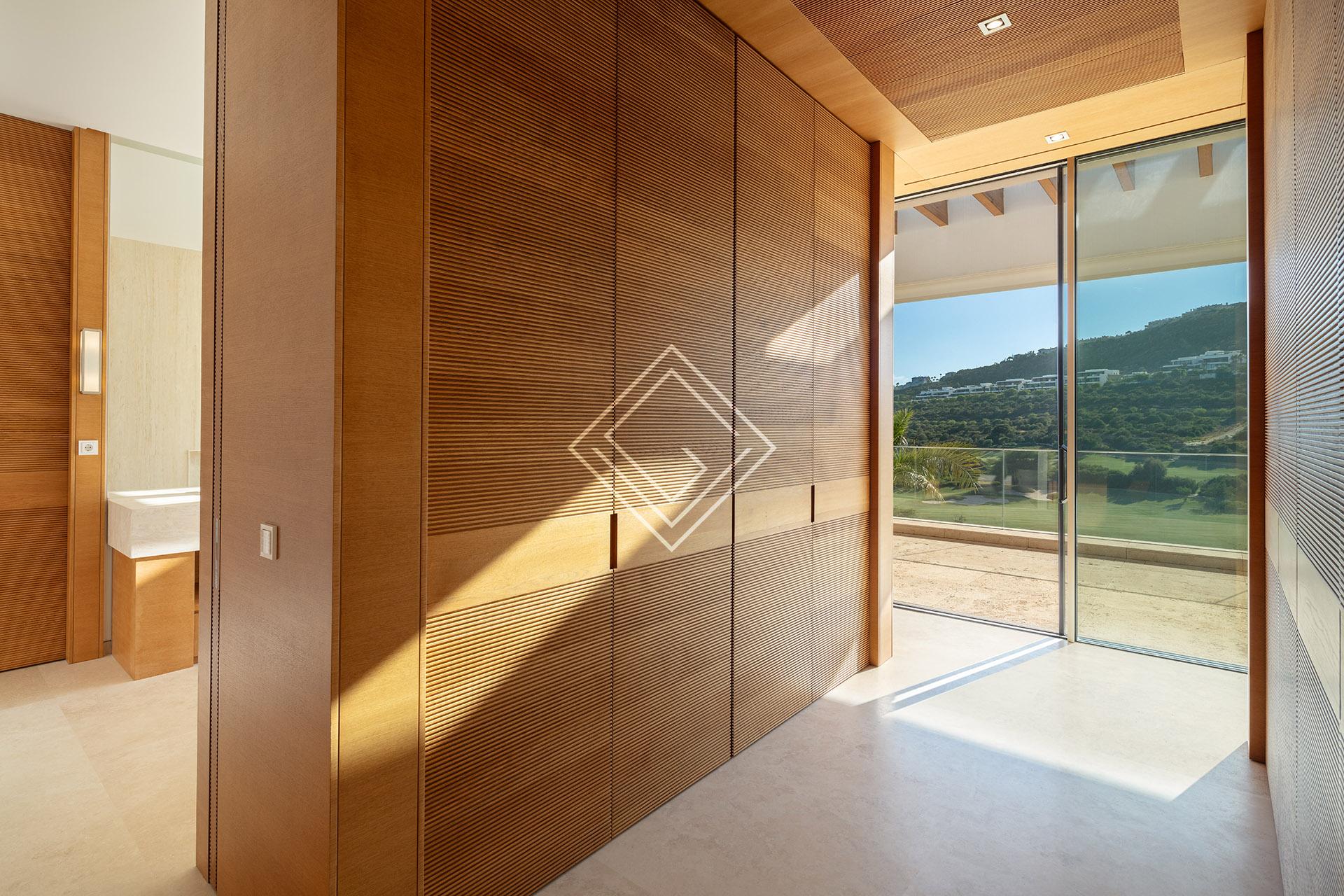 Imponente Villa en Cortesin