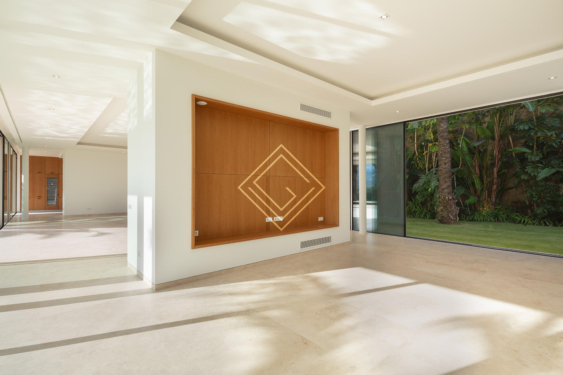 Imponente Villa en Cortesin