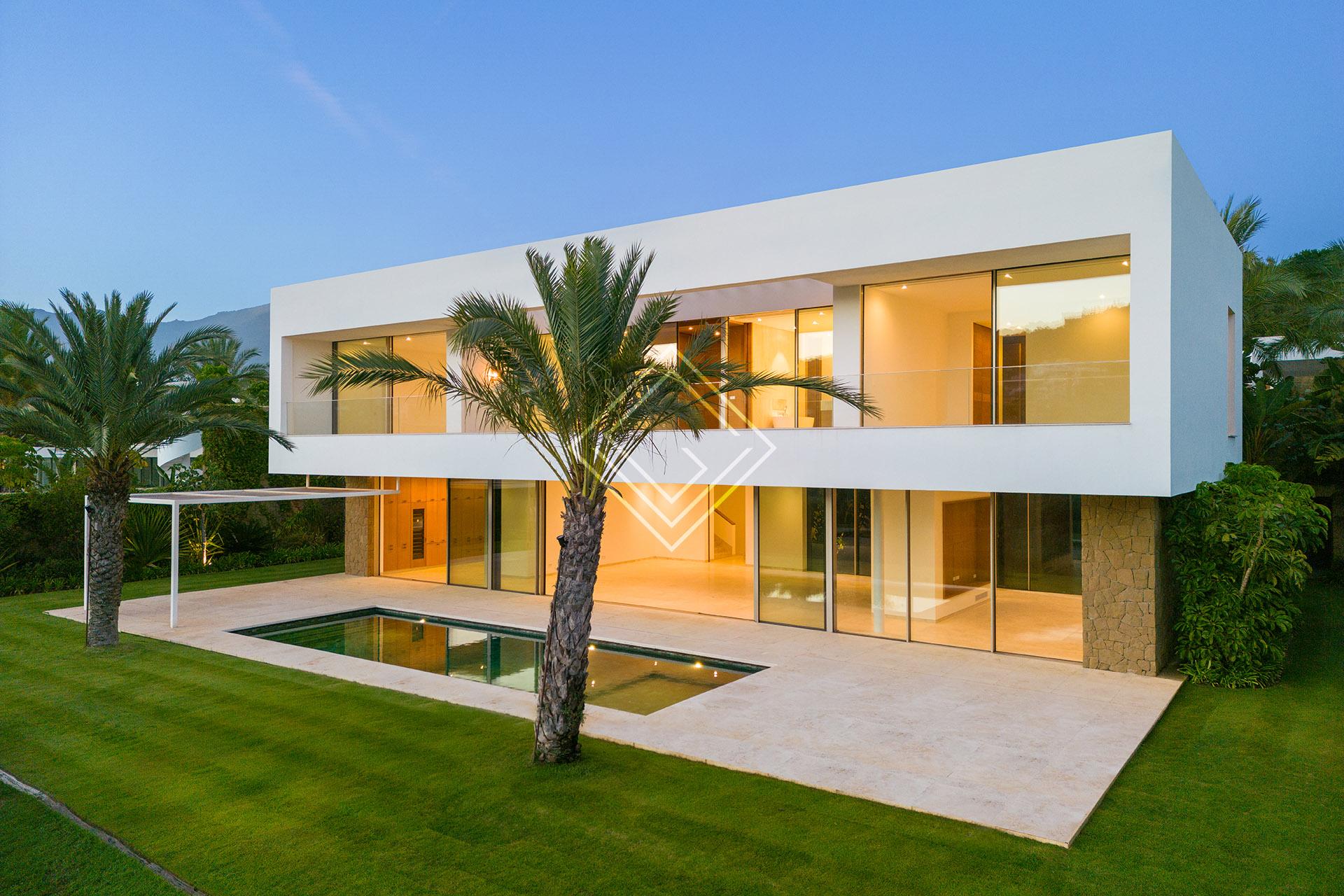 Imponente Villa en Cortesin