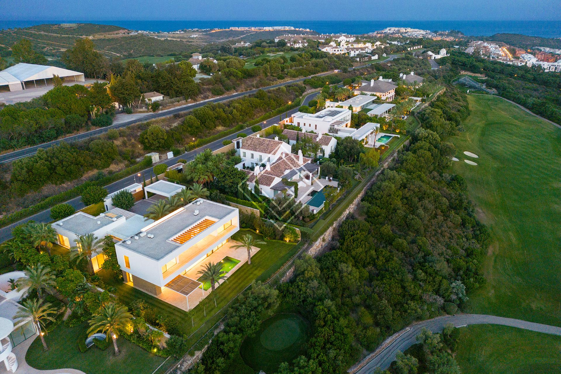 Imponente Villa en Cortesin