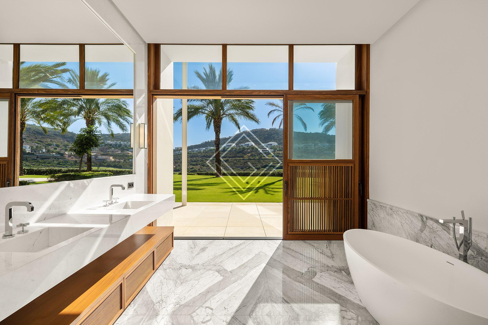 Amplísima Villa en Cortesin