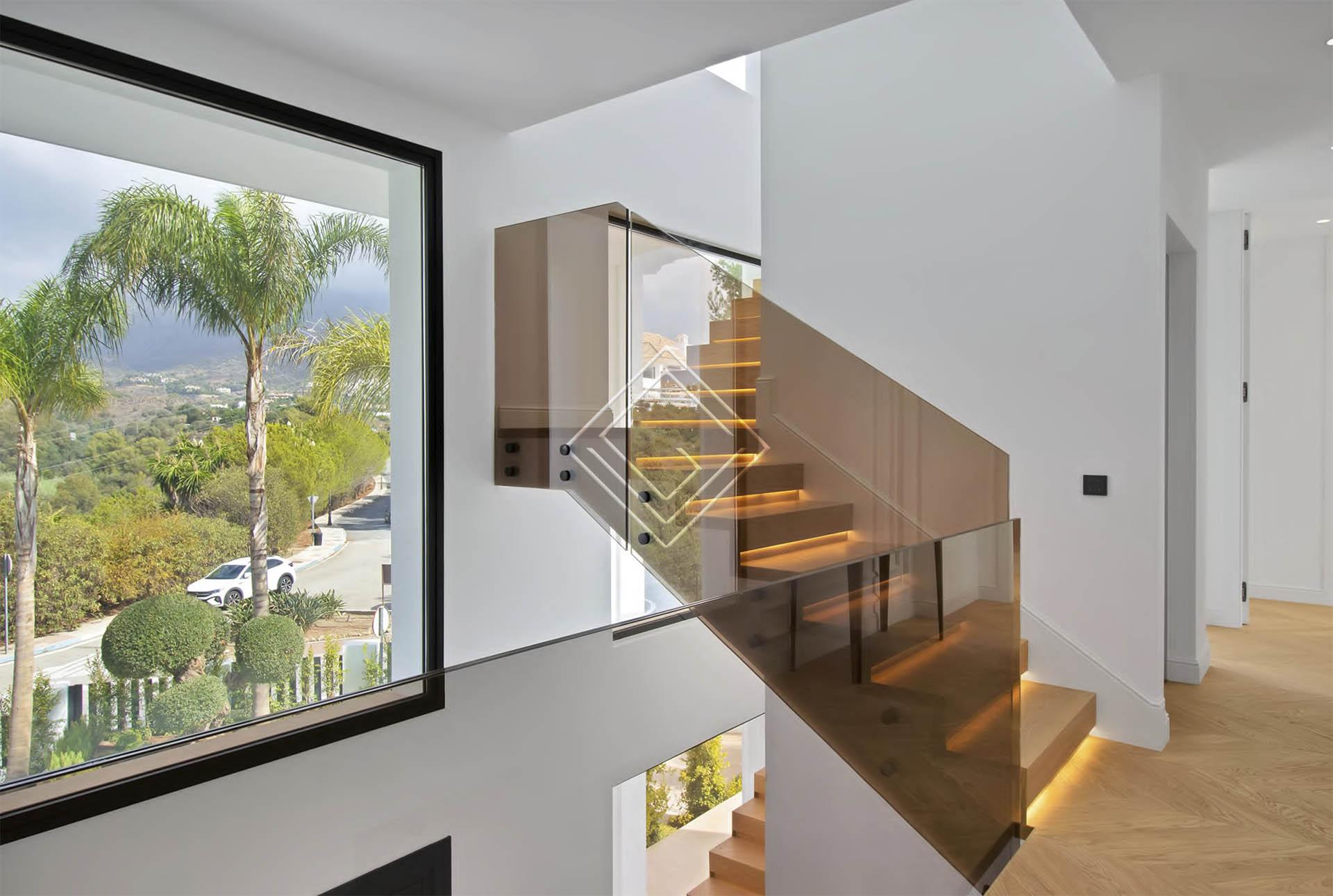 Villa de lujo en Lomas de Marbella Club con vistas al mar