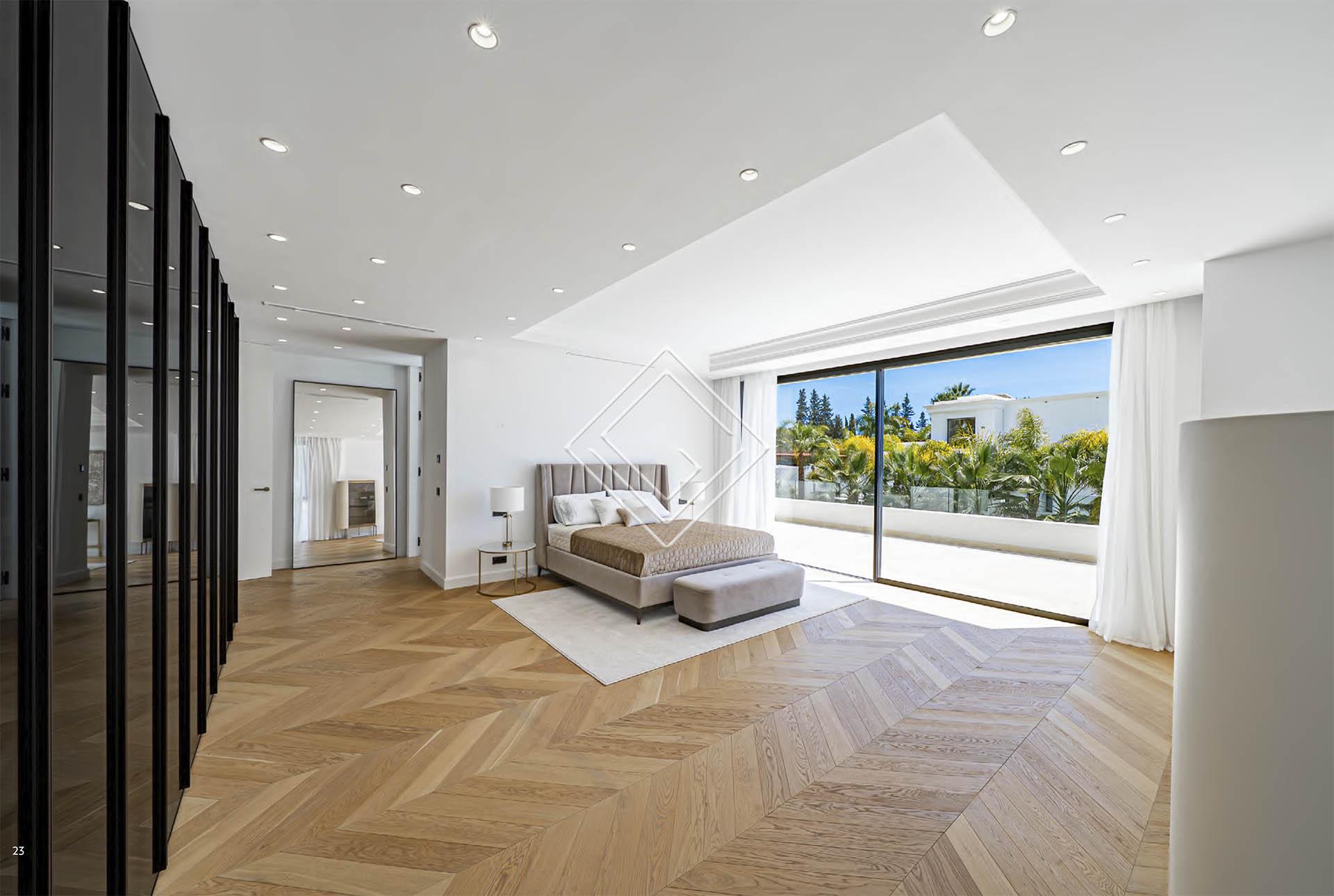 Villa de lujo en Lomas de Marbella Club con vistas al mar