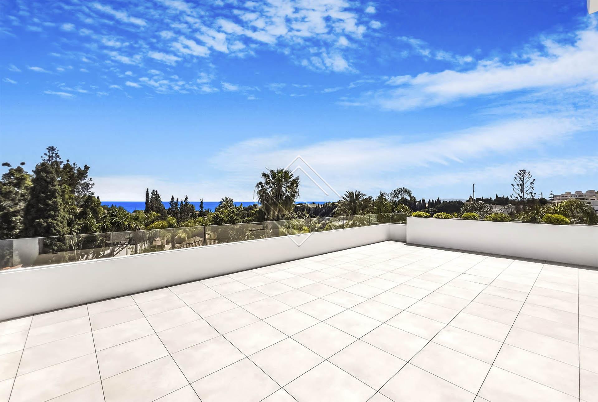 Villa de lujo en Lomas de Marbella Club con vistas al mar