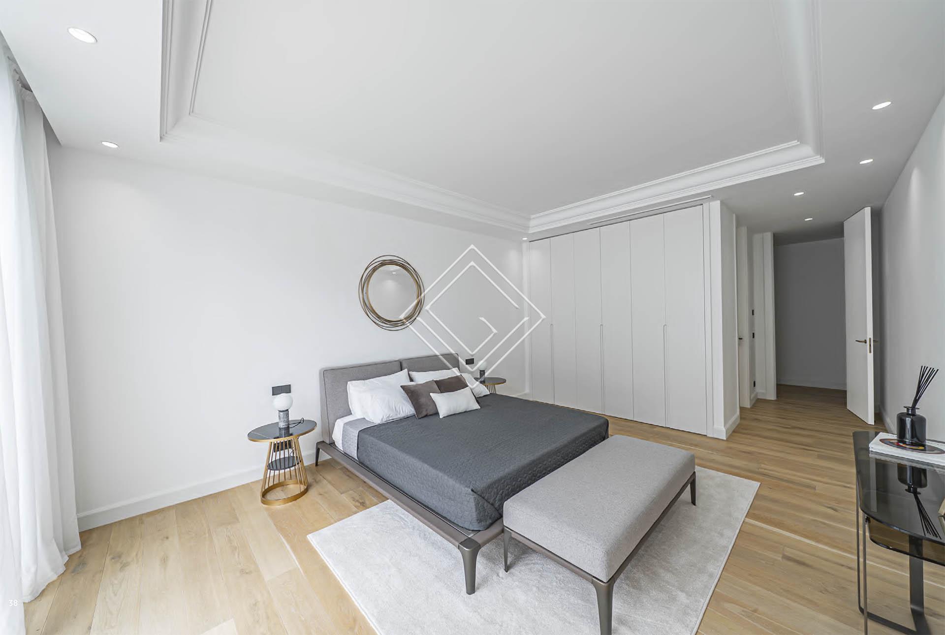 Villa de lujo en Lomas de Marbella Club con vistas al mar