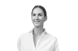 consultantImg