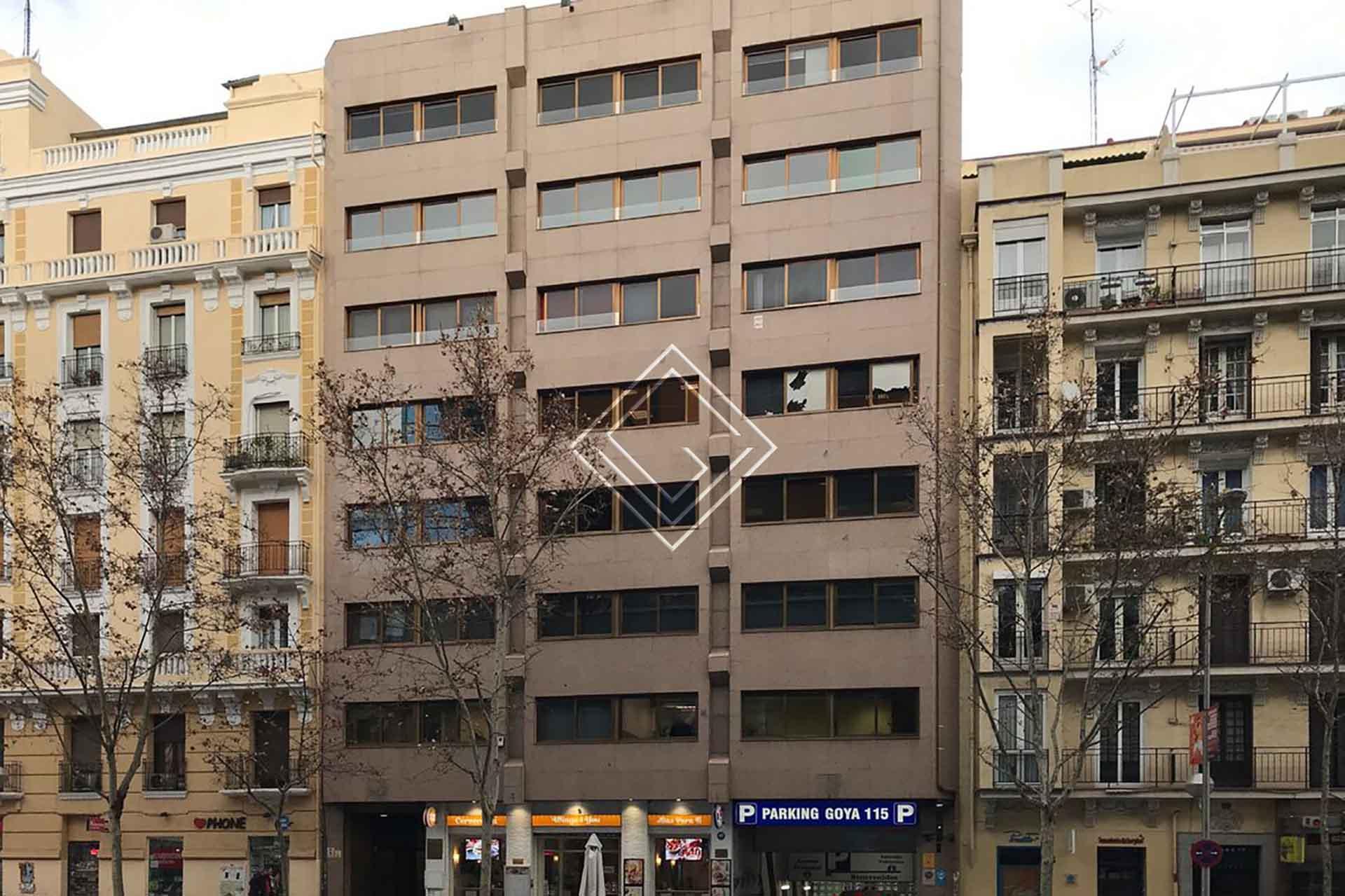 4 plantas de oficinas en venta en El Barrio de Salamanca - Imagen 1