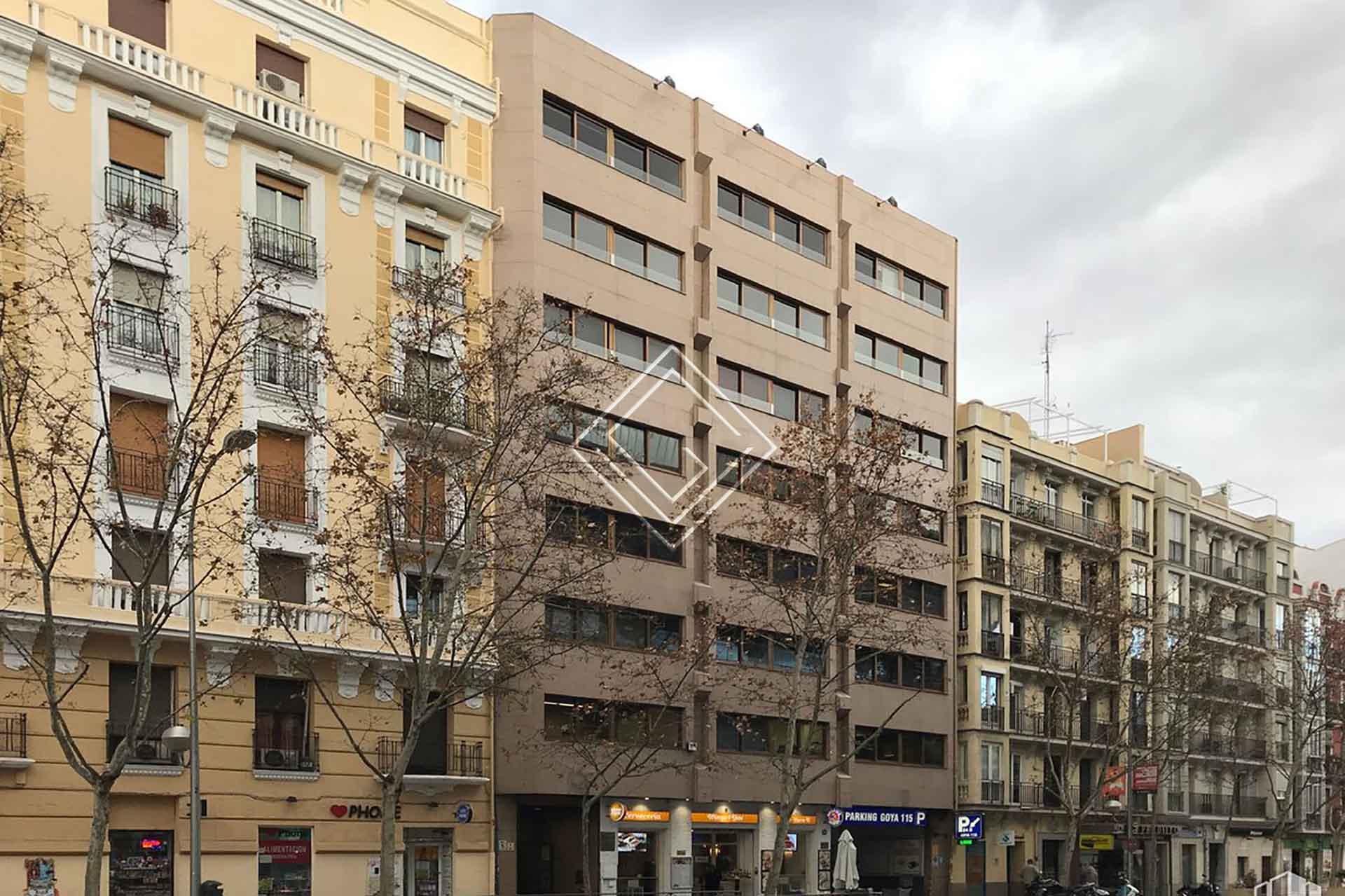 4 plantas de oficinas en venta en El Barrio de Salamanca - Imagen 3