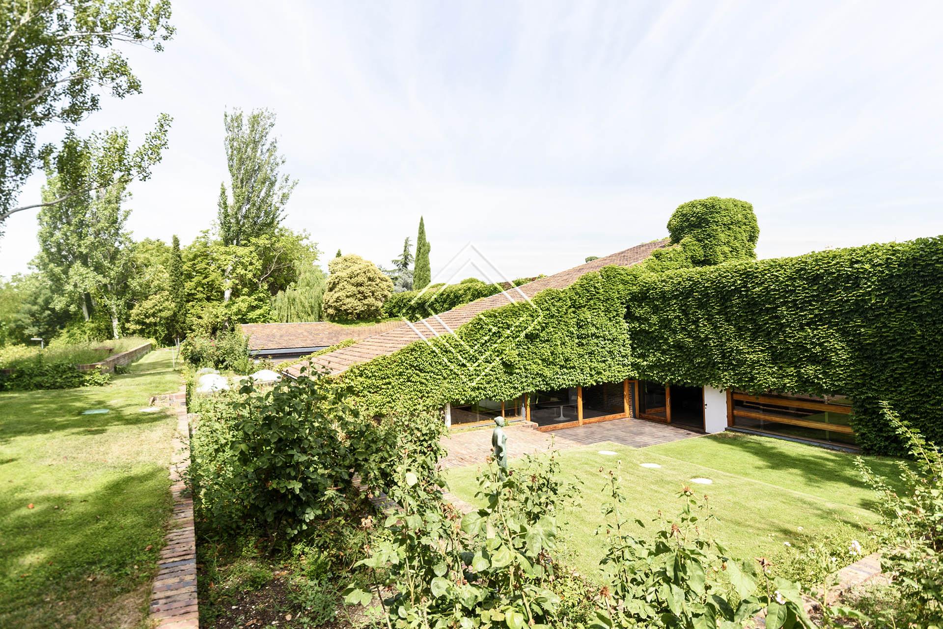 Clásico de la arquitectura en Puerta de Hierro - Imagen 22