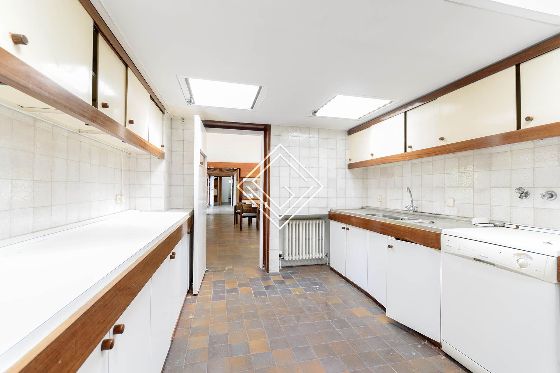 Clásico de la arquitectura en Puerta de Hierro - Imagen 14