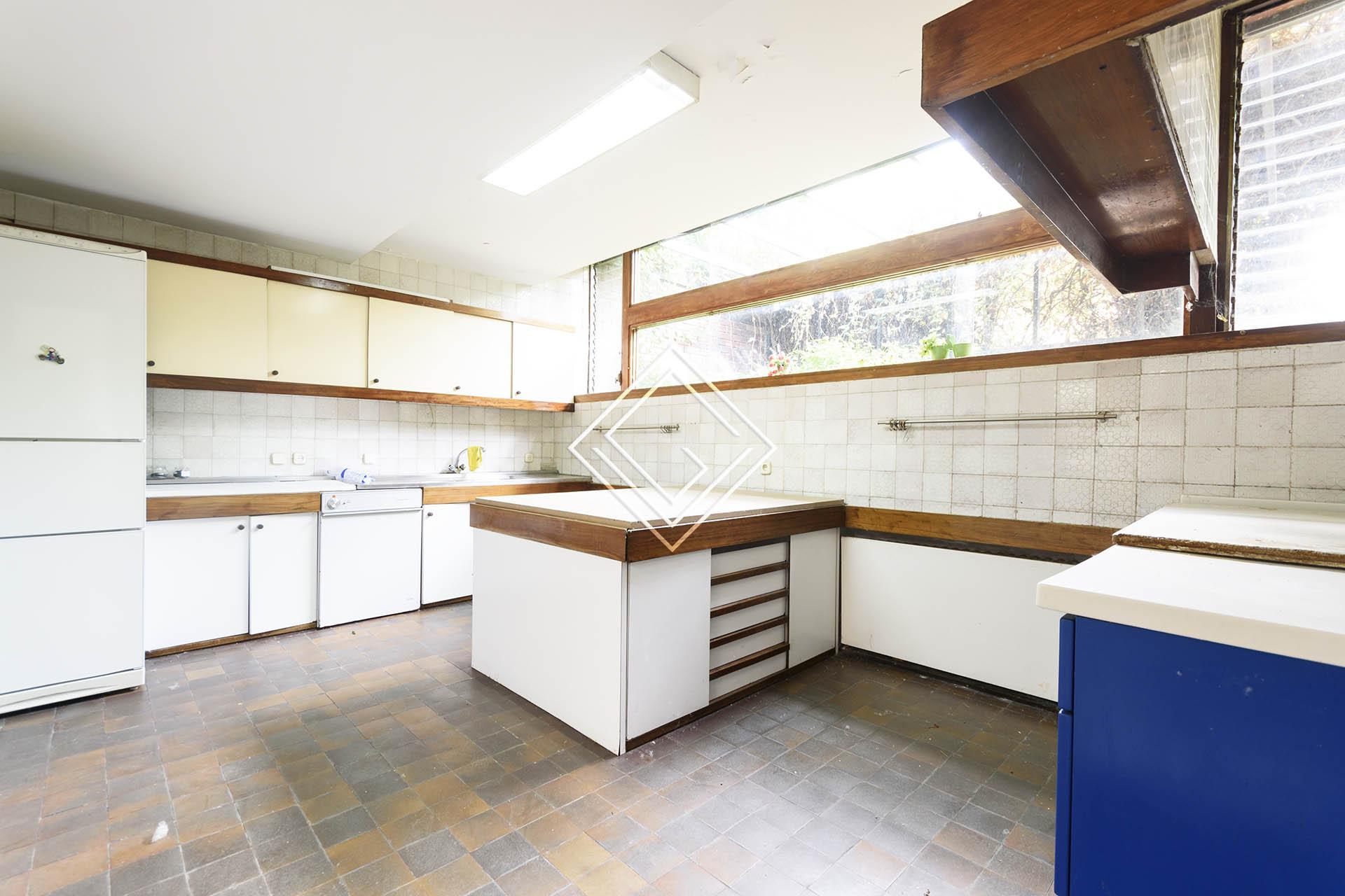 Clásico de la arquitectura en Puerta de Hierro - Imagen 15