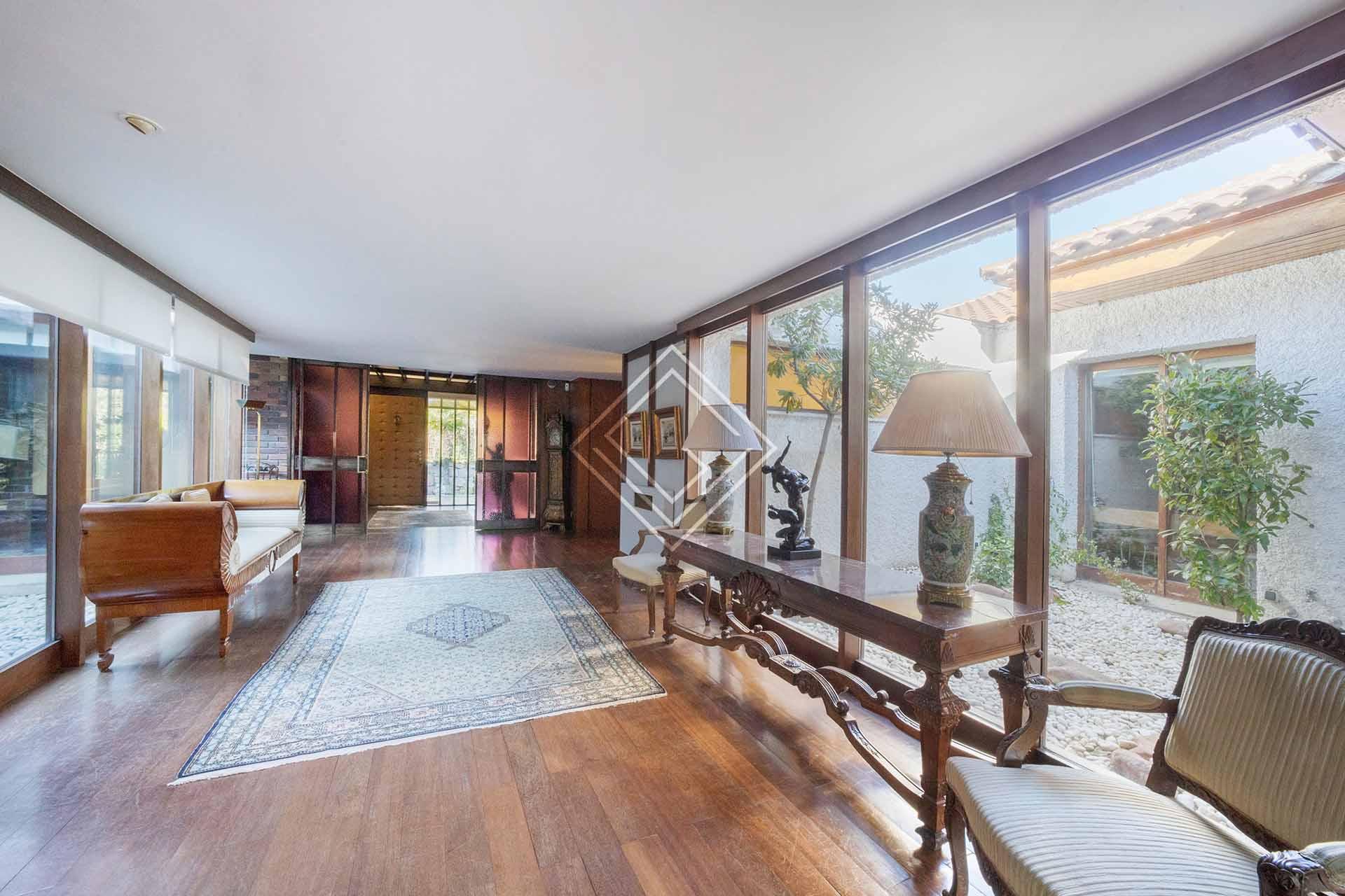 Fabulosa vivienda con espectacular jardín en La Florida