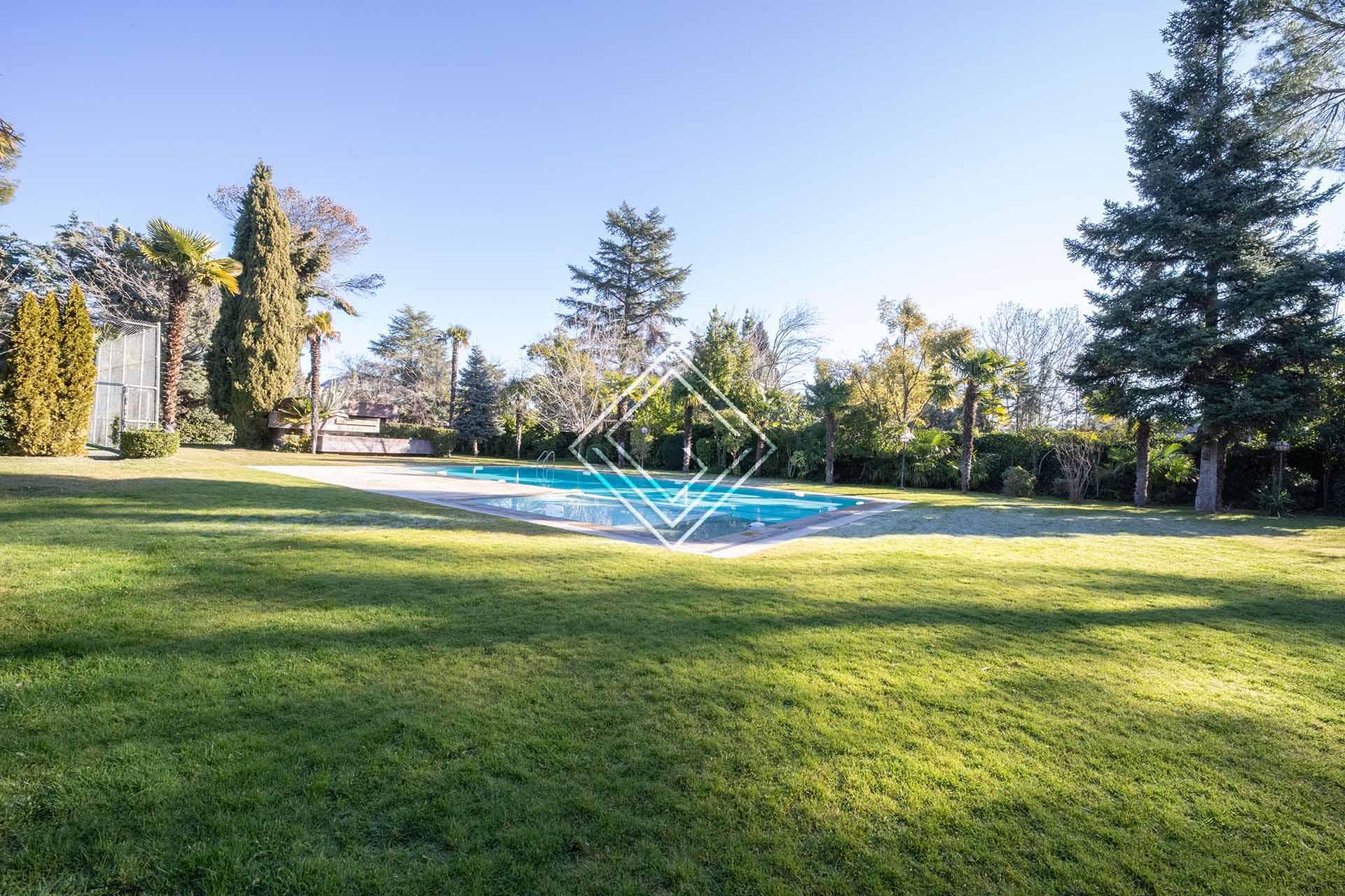 Fabulosa vivienda con espectacular jardín en La Florida