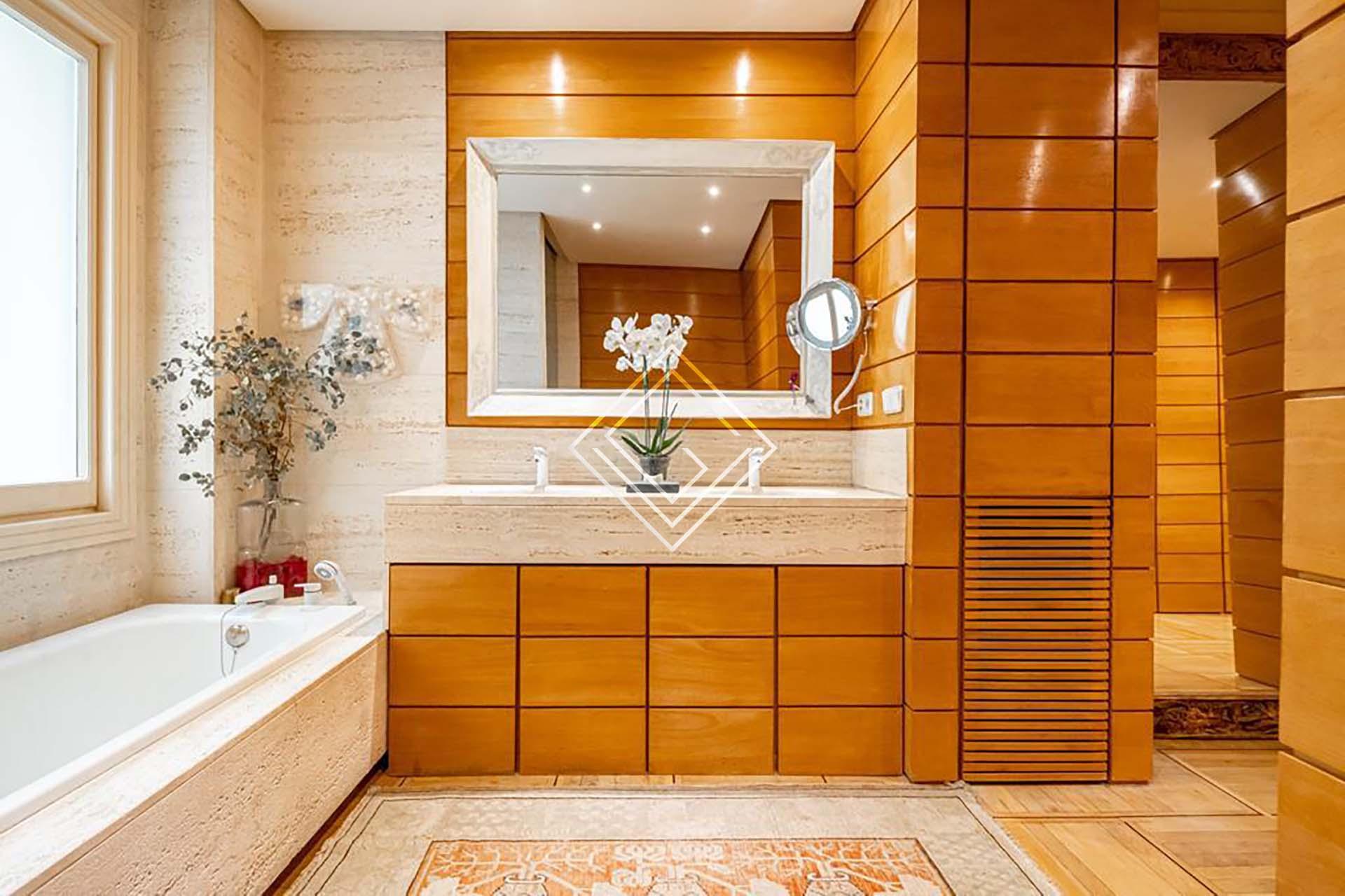 Fabuloso piso segregable en Recoletos - Imagen 5