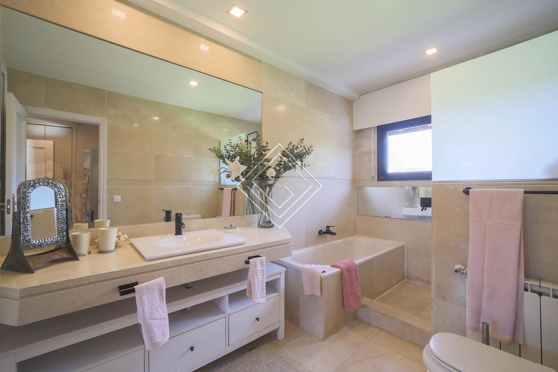 Imagen 25 de la propiedad